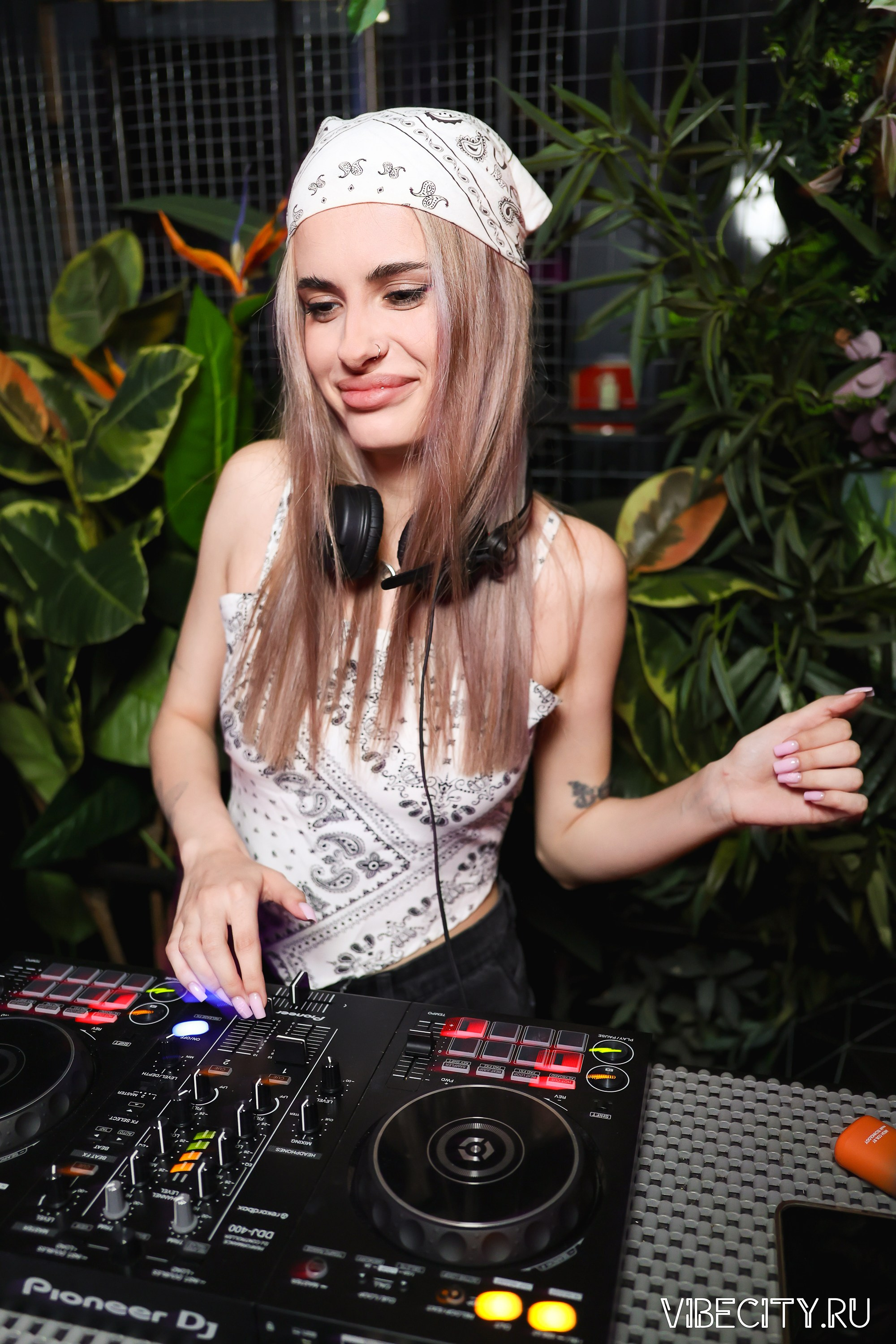 DOUBLE U. VIBECITY.RU Вайб Сити Ру Фоторепортажи Фотоотчеты Калининград