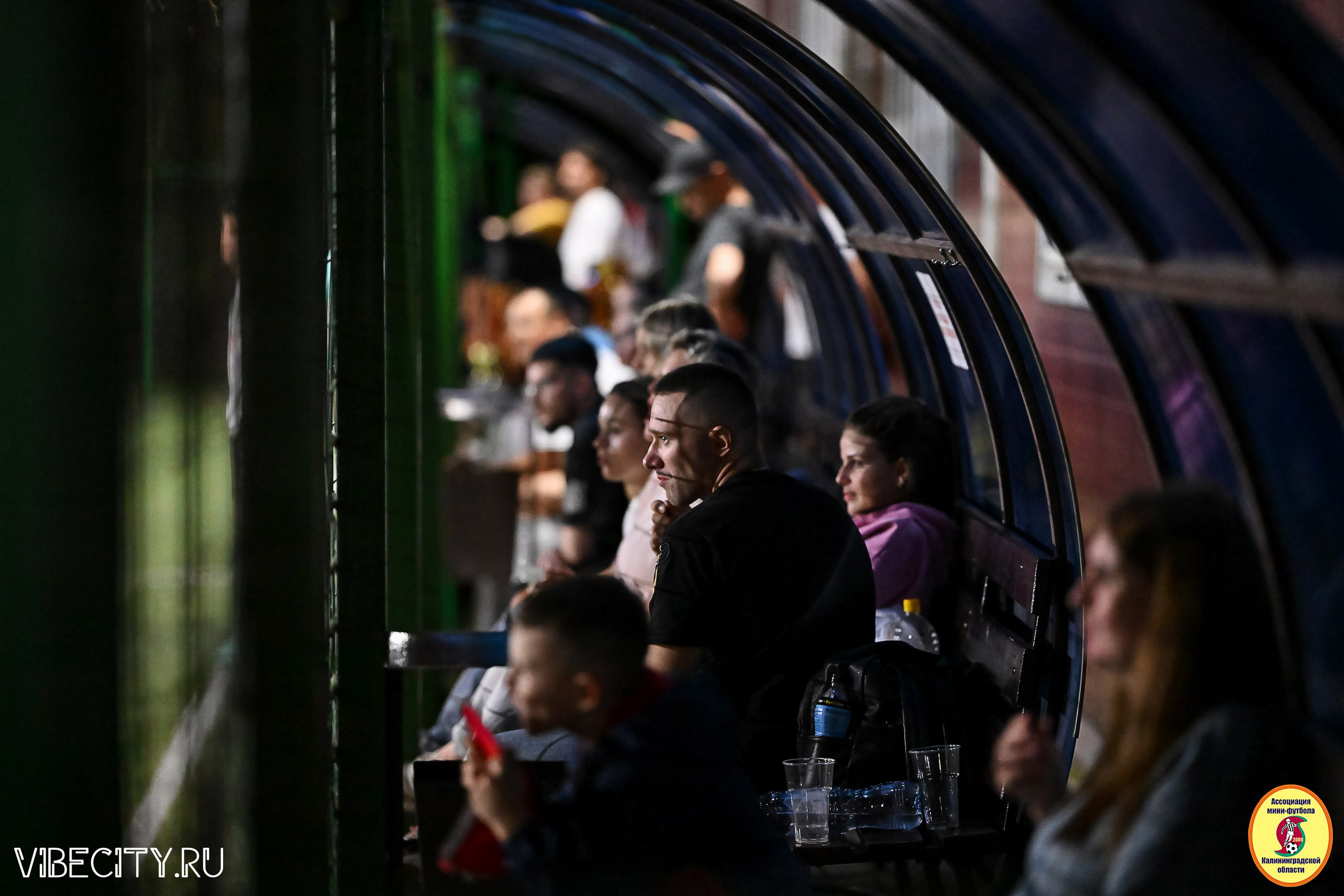 ФИНАЛЬНЫЕ ИГРЫ КУБКА МИНИ-ФУТБОЛЬНОЙ ЛИГИ И КУБКА КОРПОРАТИВНОЙ МФЛ 2025. VIBECITY.RU Вайб Сити Ру Фоторепортажи Фотоотчеты Калининград