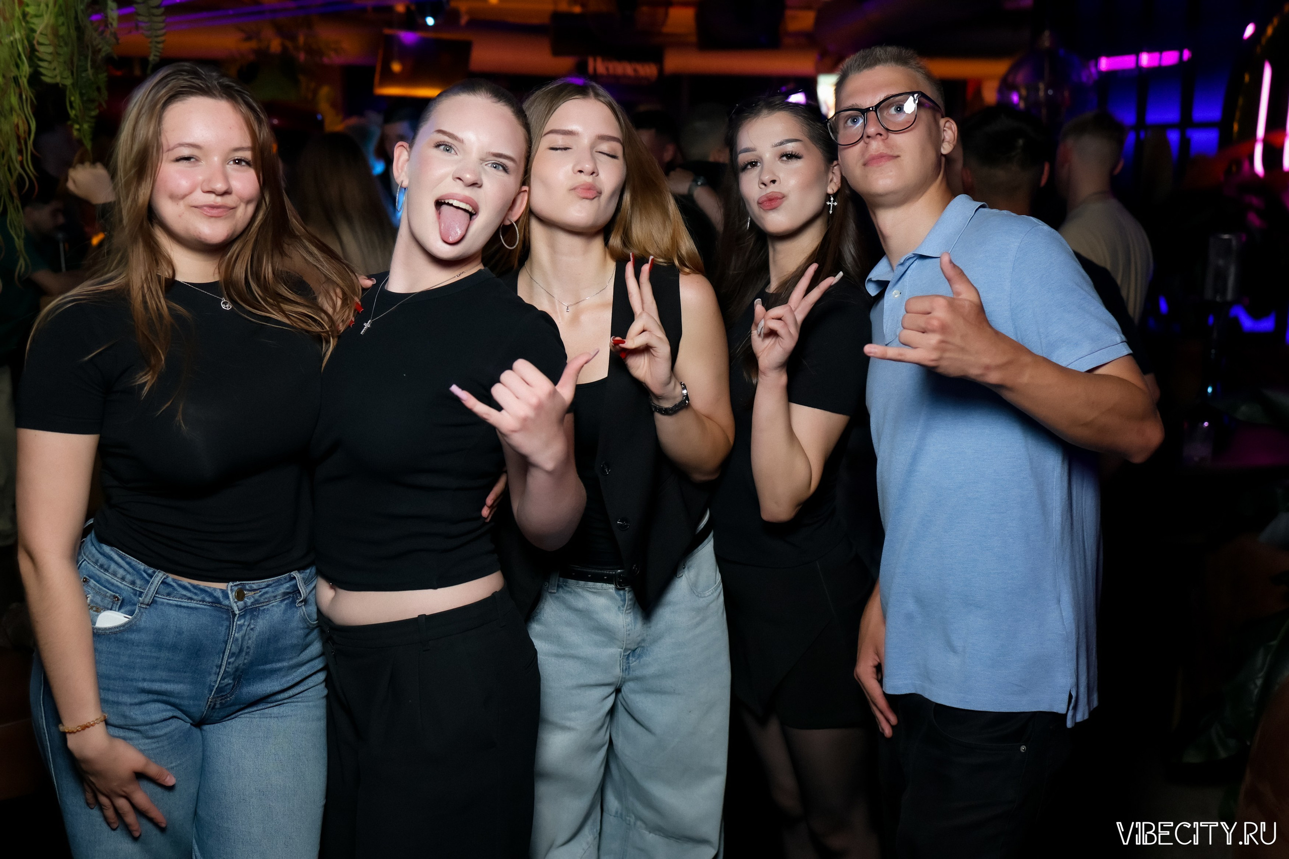 DOUBLE U. VIBECITY.RU Вайб Сити Ру Фоторепортажи Фотоотчеты Калининград