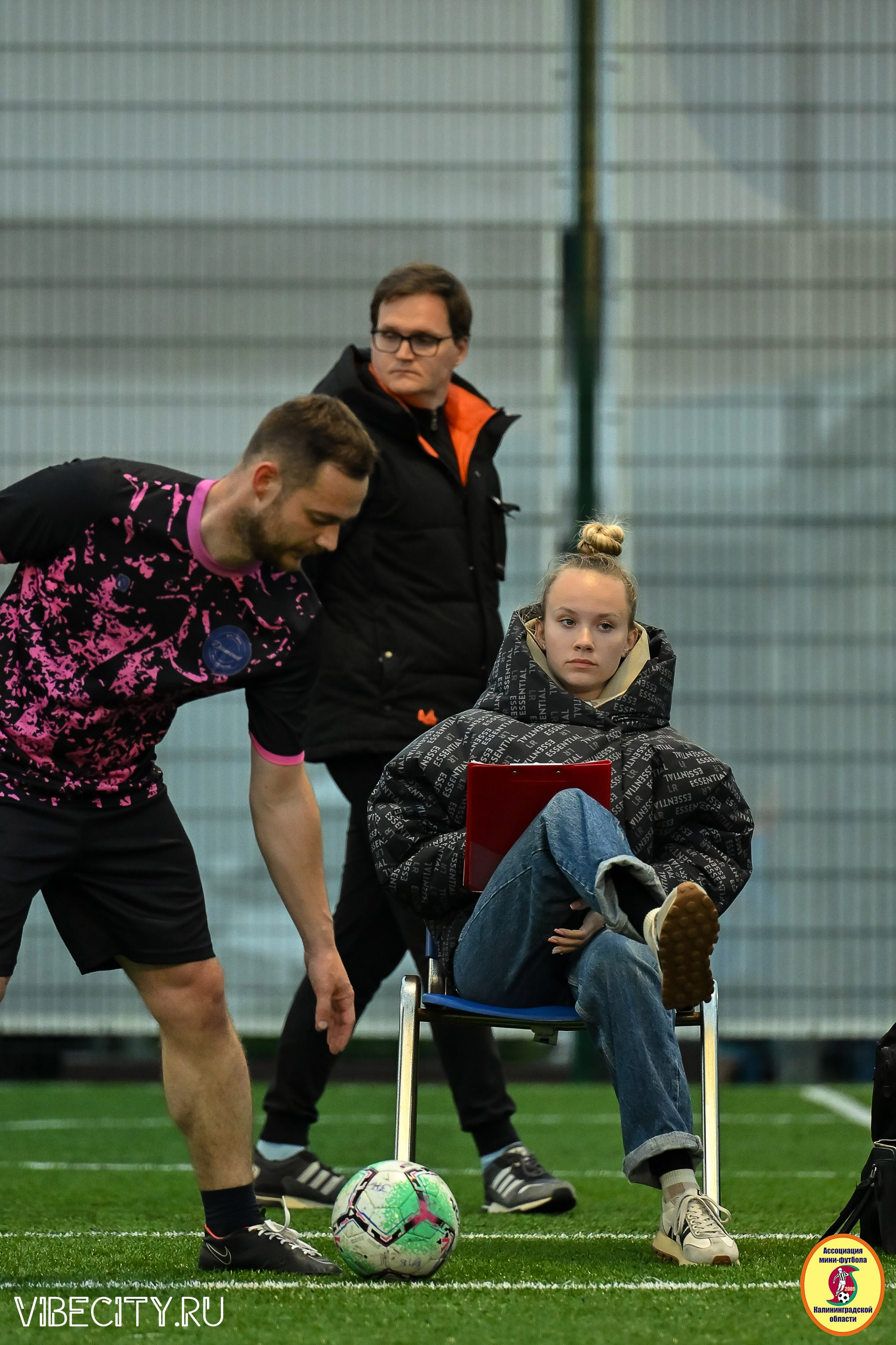 ИГРЫ МИНИ-ФУТБОЛЬНОЙ ЛИГИ. VIBECITY.RU Вайб Сити Ру Фоторепортажи Фотоотчеты Калининград
