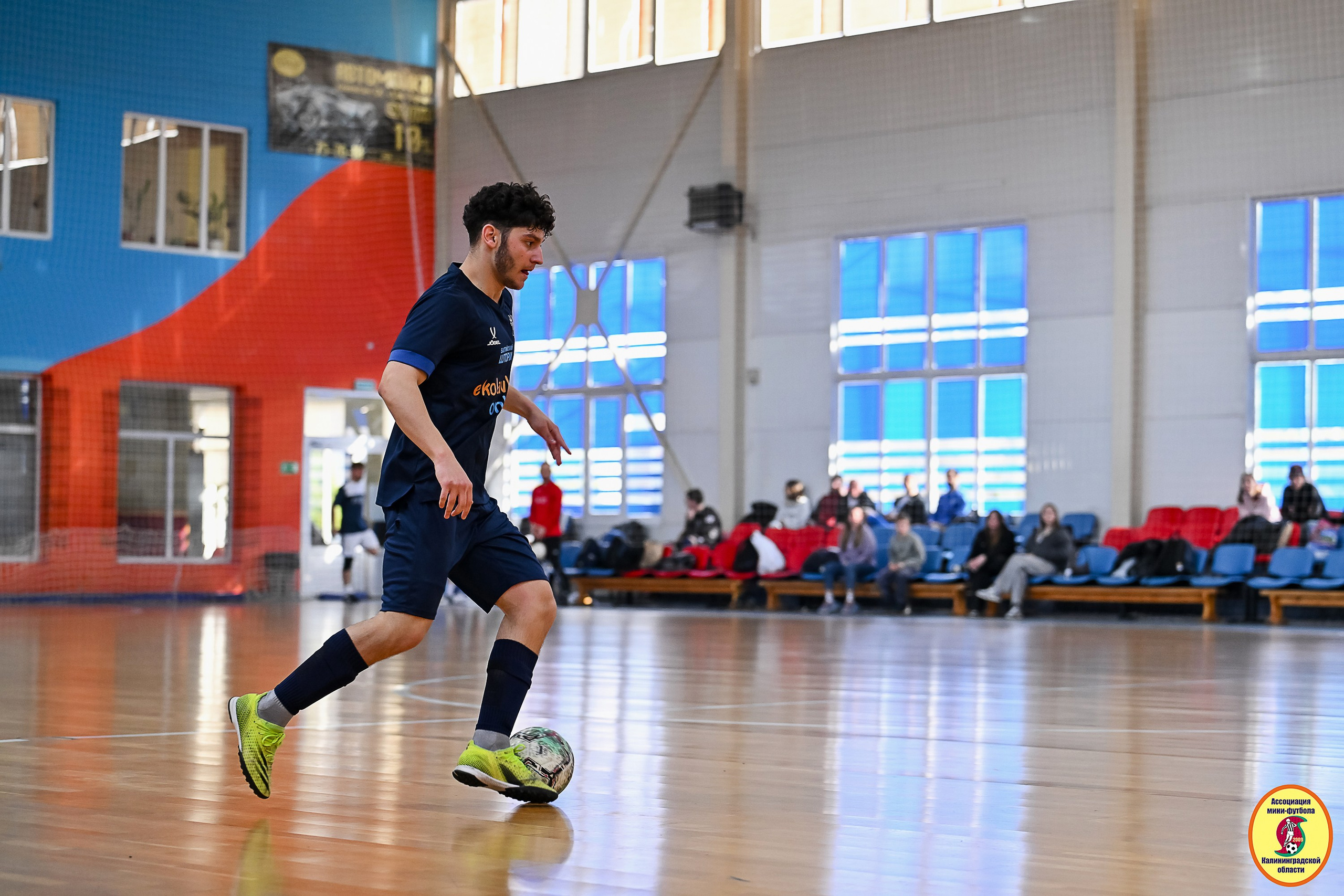 Корпоративная Бизнес Лига по футзалу — Весна 2026. VIBECITY.RU Вайб Сити Ру Фоторепортажи Фотоотчеты Калининград