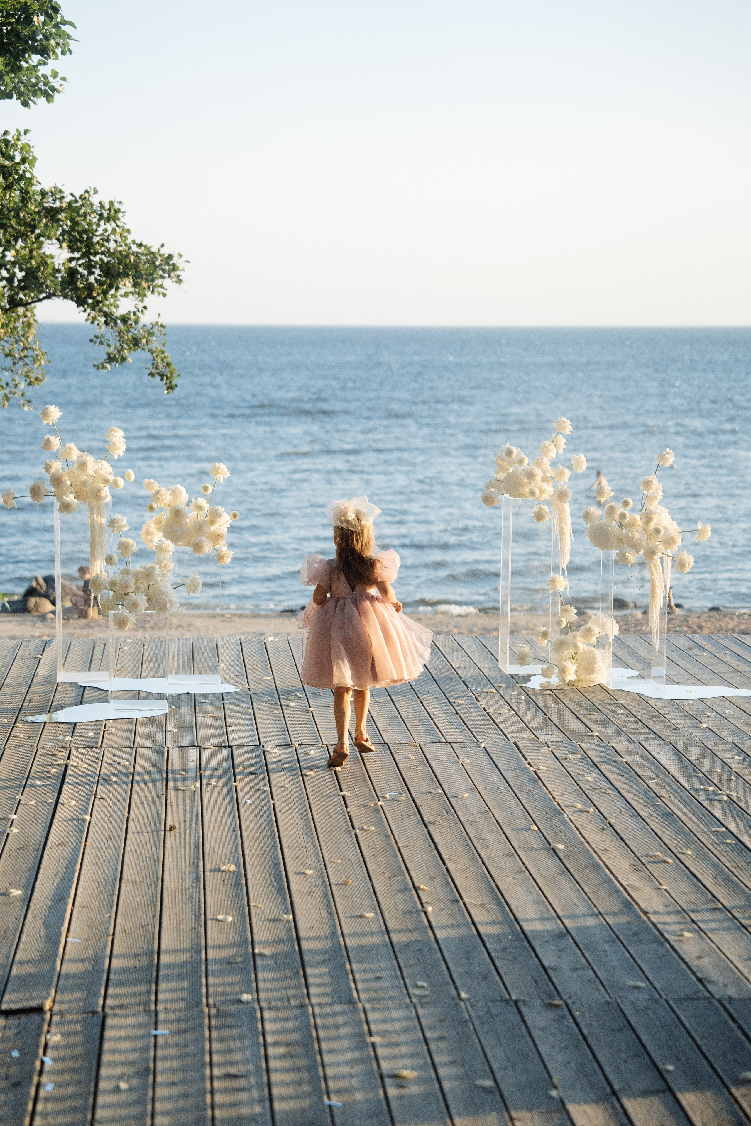 Свадьба в русской рыбалке. Свадебный фотограф организатор в Санкт-Петербурге Ассоль Опарина