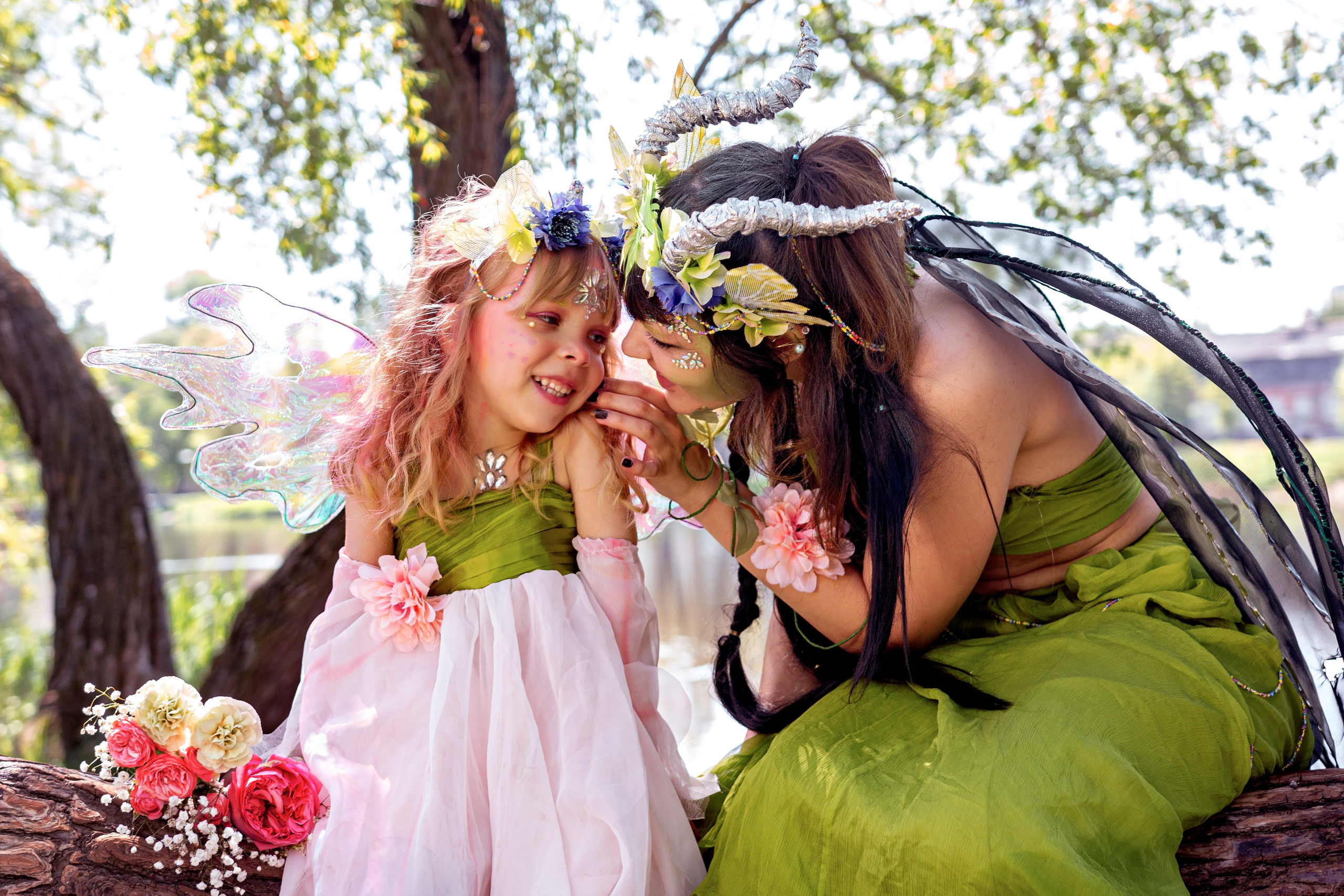 Семейная фотосессия фей в Лошицком парке