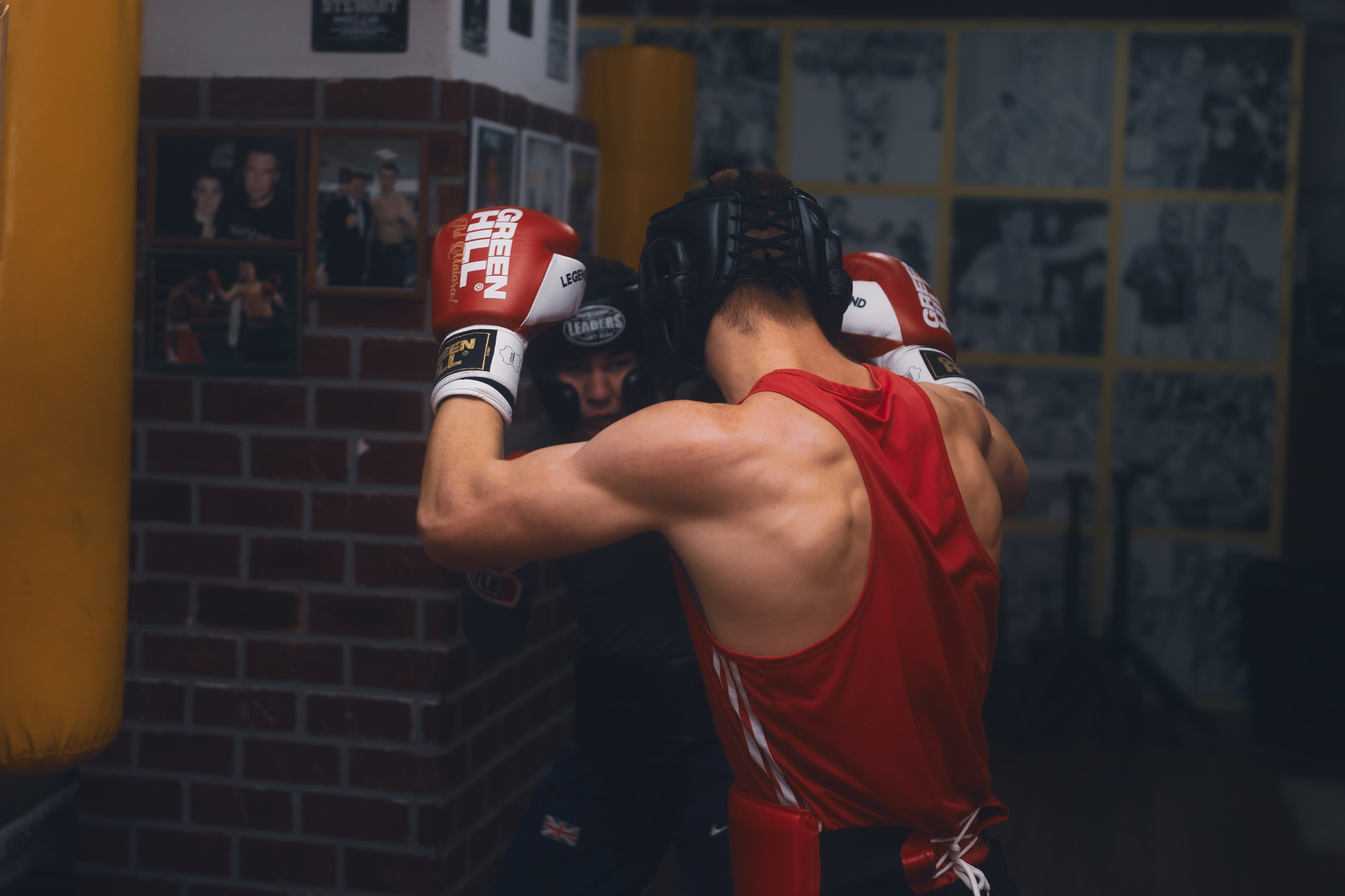 Тренировка по боксу в клубе Golden gloves Minsk