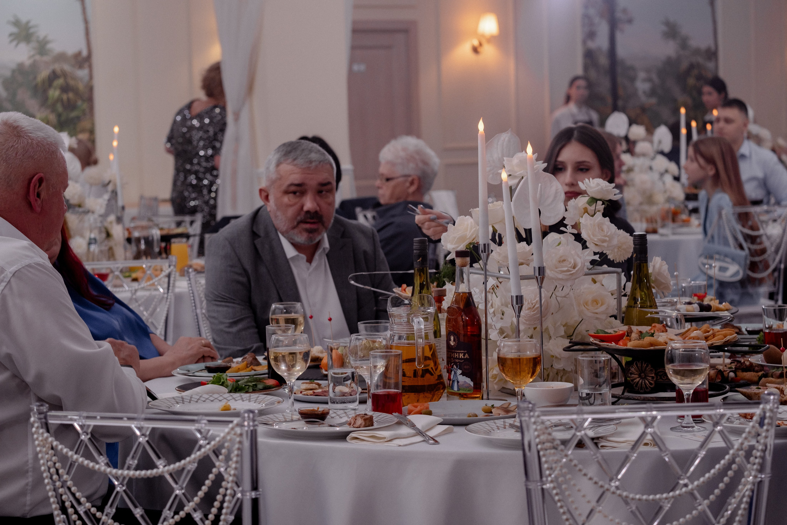 СВАДЕБНЫЙ БАНКЕТ (СНЯТО В СИБИРЕ В НИЖНЕВАРТОВСКЕ). Профессиональный фотограф, Санкт-Петербург — Виктория Богомолова