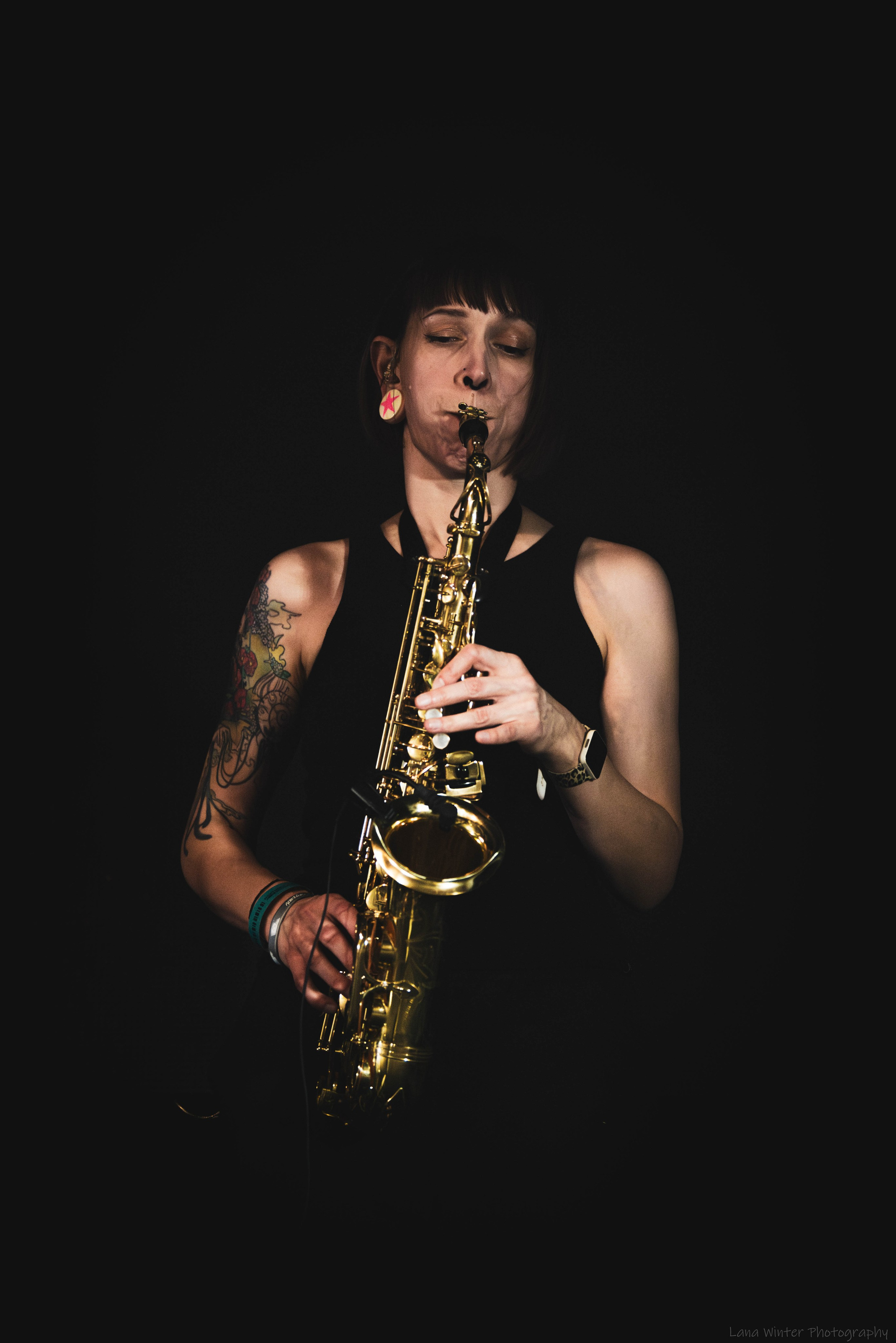 7000$ (25 января 2025 года, Москва, клуб Урбан). Фотограф Светлана Блинова, Москва и Московская область