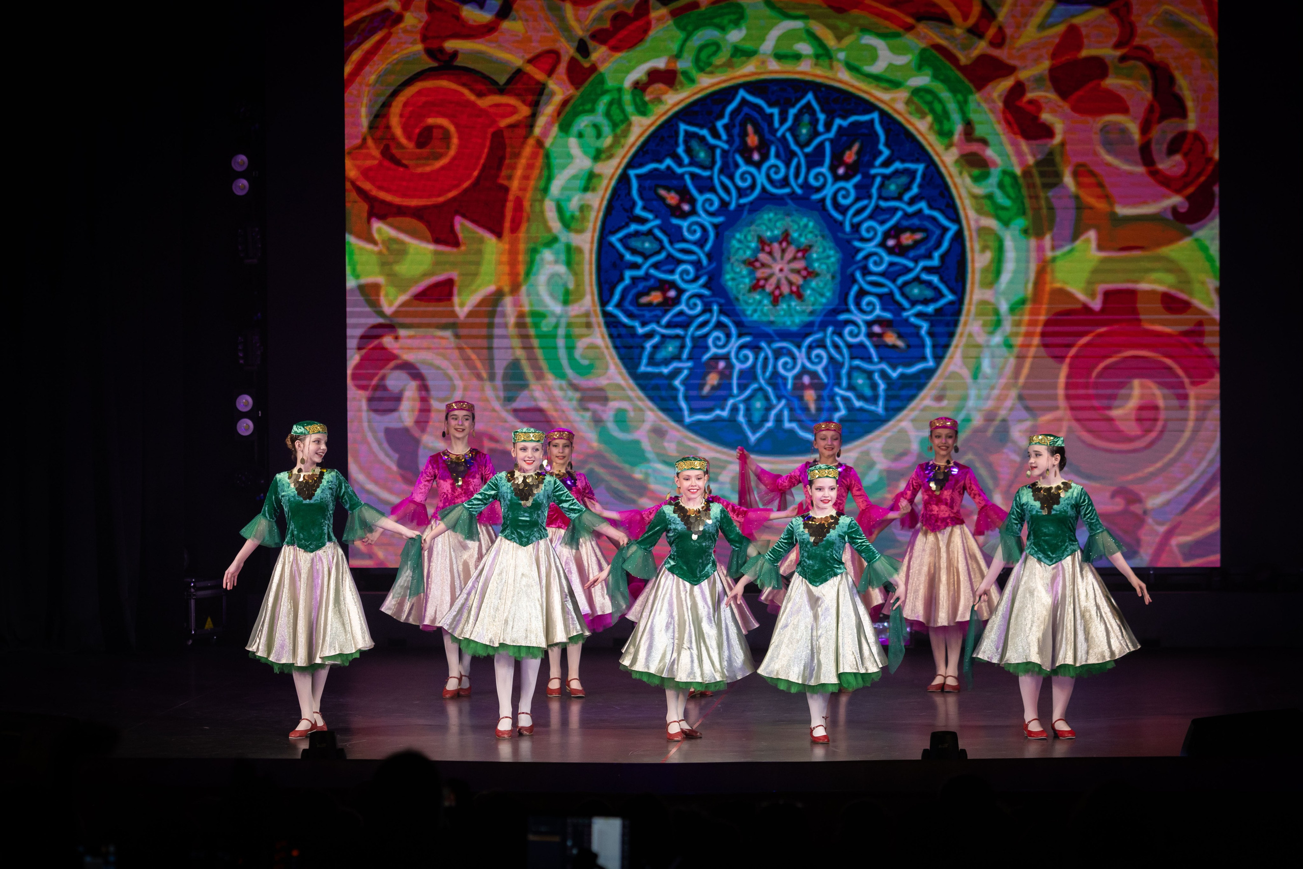 Дк Воровского отчетный концерт. Семейный и детский фотограф Анна Петракова