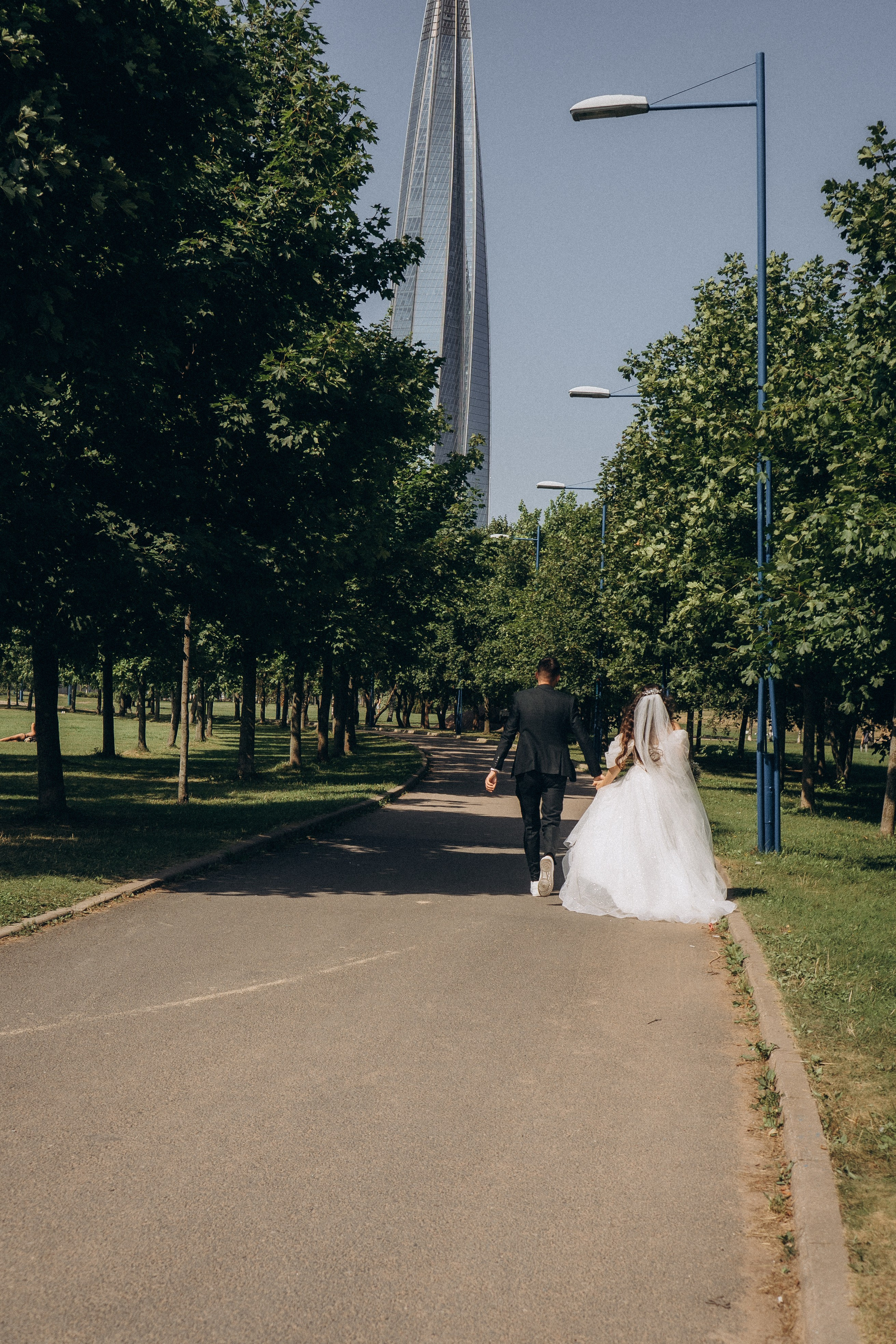 СВАДЕБНАЯ СЬЕМК В ПАРКЕ 300-ЛЕТИЯ. Профессиональный фотограф, Санкт-Петербург — Виктория Богомолова