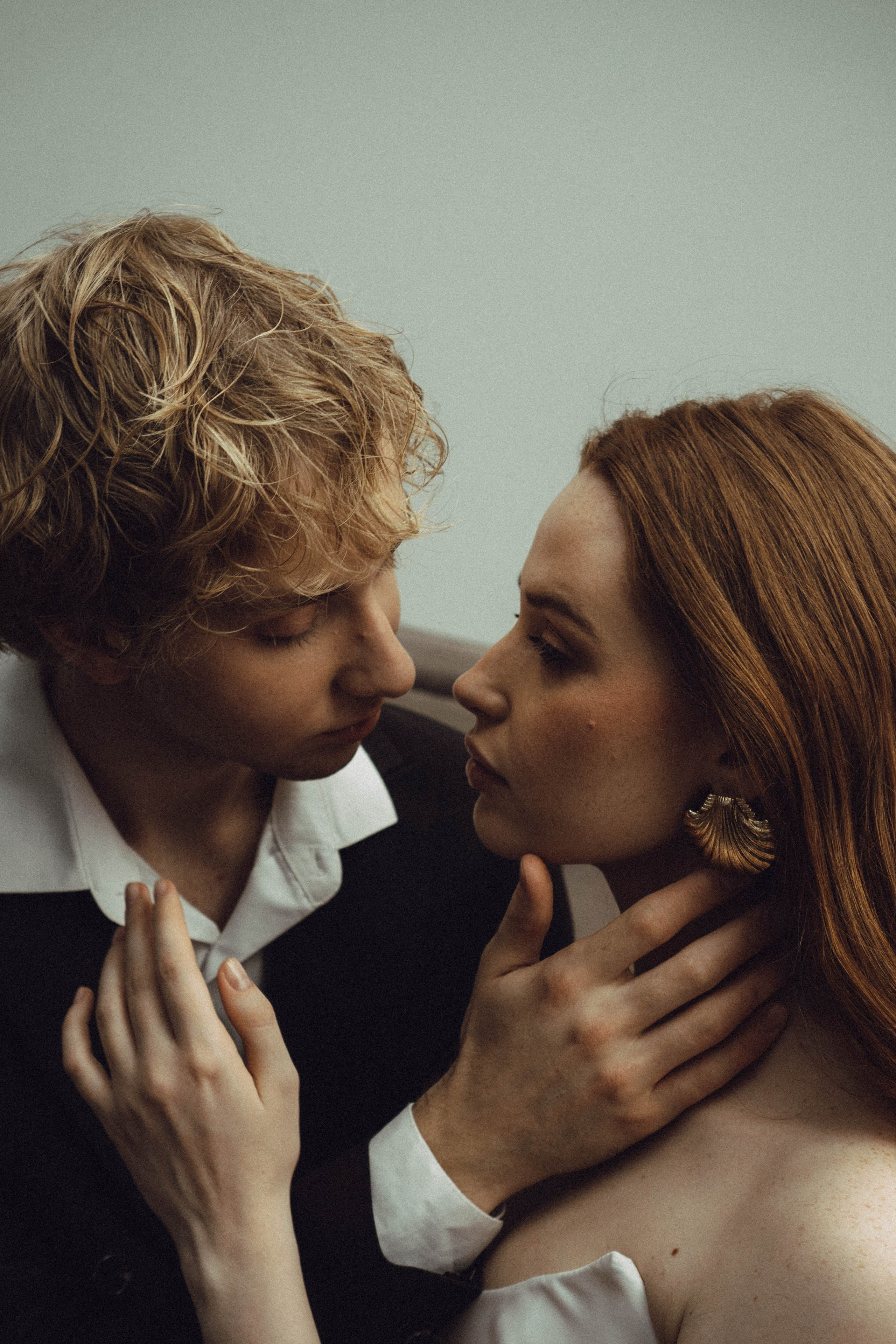 СВАДЕБНАЯ СЬЕМКА В ОТЕЛЕ. СБОРЫ ЖЕНИХА И НЕВЕСТЫ И ТАКЖЕ ТОР И ПОДГОТОВКА К ПРОГУЛКЕ. Профессиональный фотограф, Санкт-Петербург — Виктория Богомолова