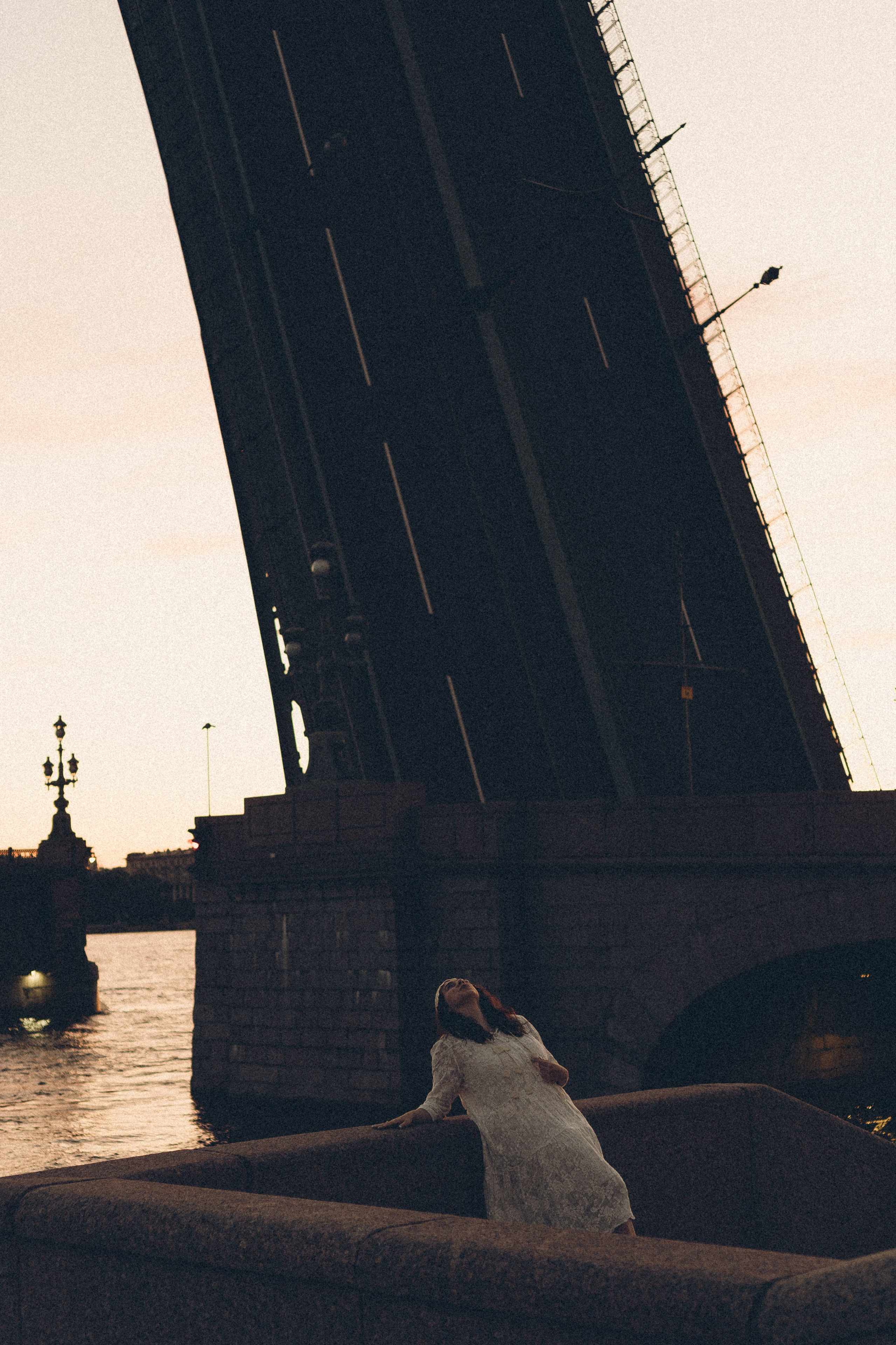 РАССВЕТ С РАЗВОДНЫМИ МОСТАМИ. Профессиональный фотограф, Санкт-Петербург — Виктория Богомолова