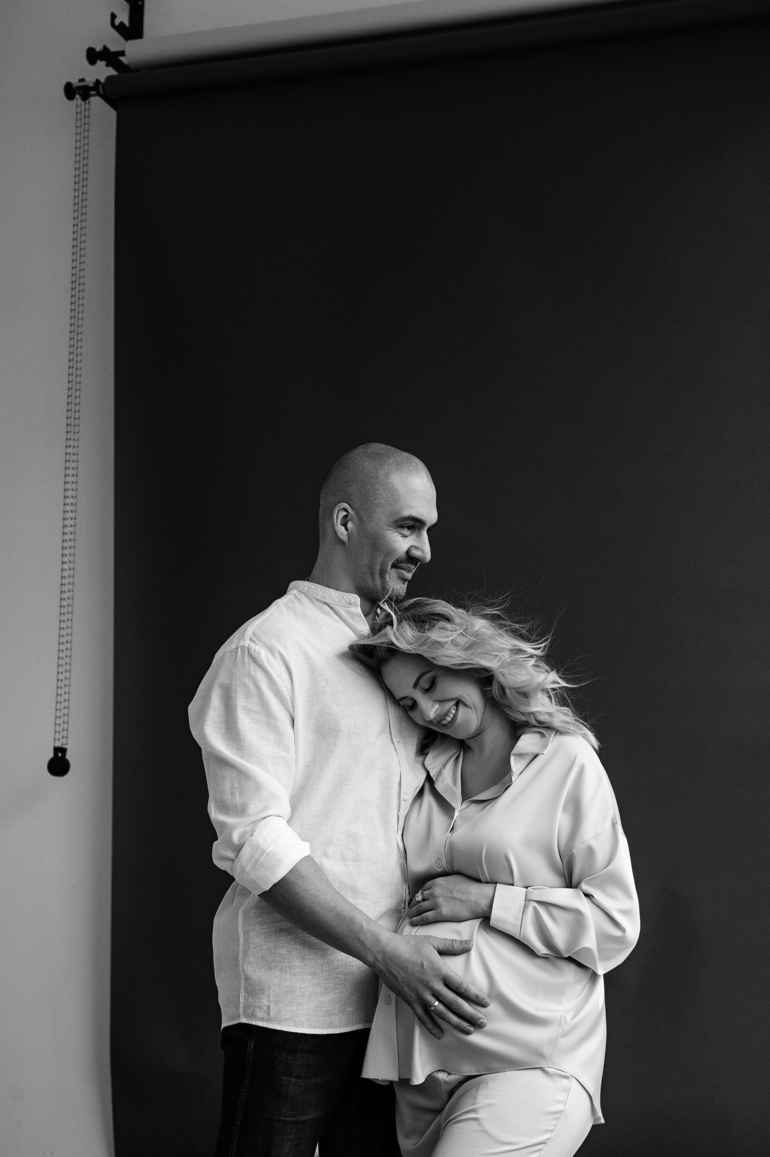 Профессиональный семейный и беременный фотограф в Санкт-Петербурге — Маргарита Иванова. Индивидуальные фотосессии под ключ: от образа до гот. Профессиональный фотограф беременности в СПБ. Стильные фотосессии беременности в стиле минимализм и классическая фотография