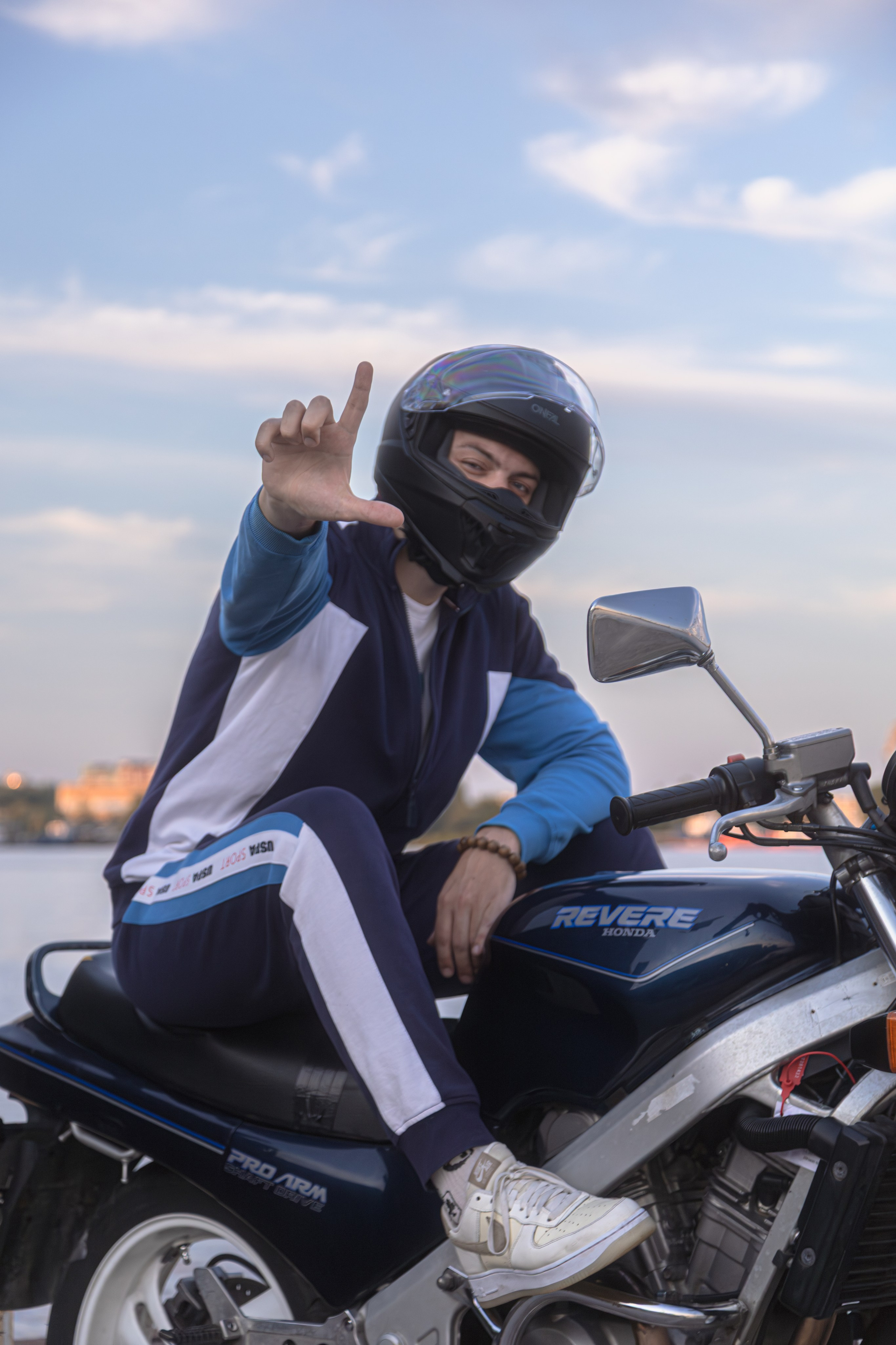 Daniil R. — Digital Noise —