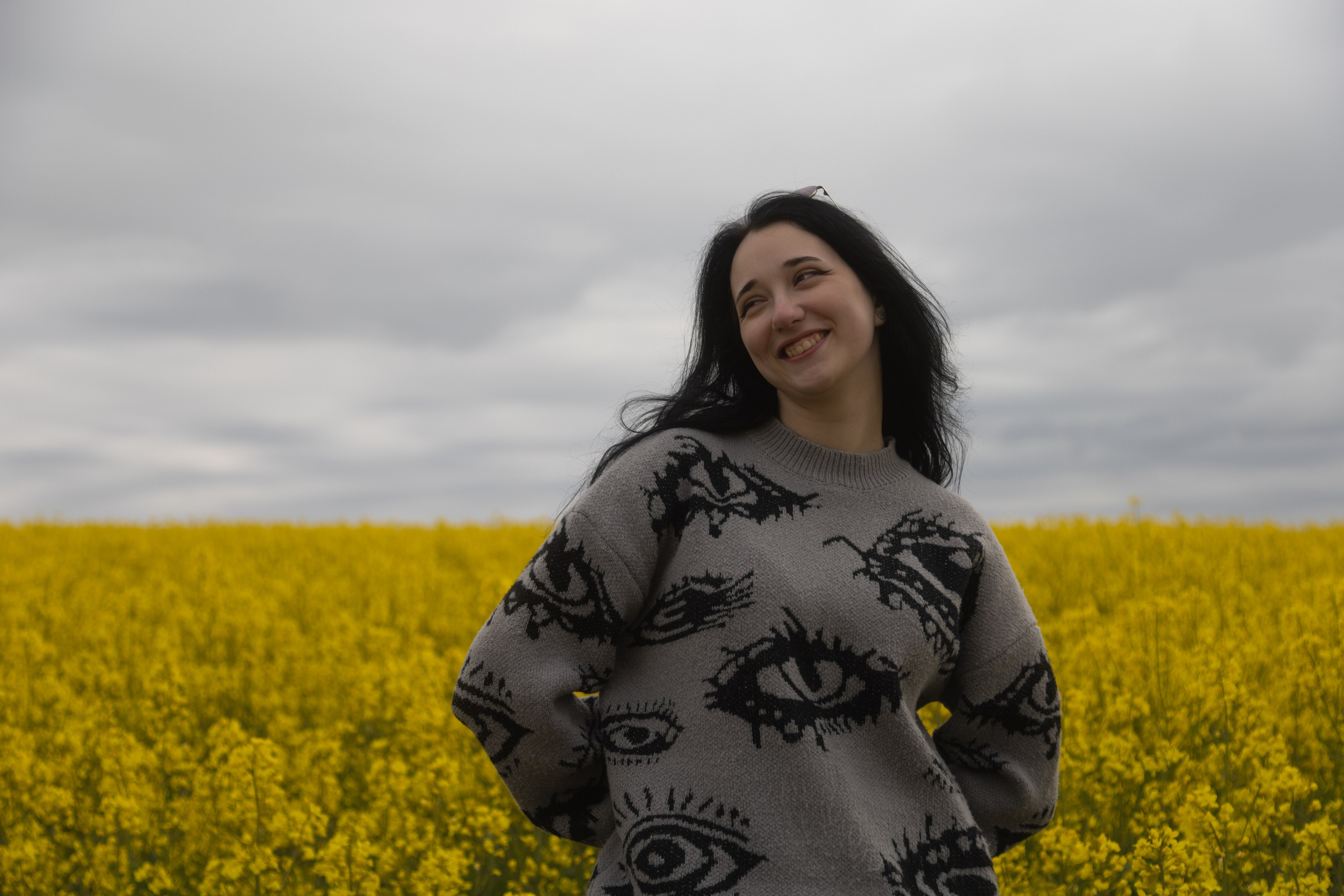 Полина Л — (Рапсовое поле). — Digital Noise —