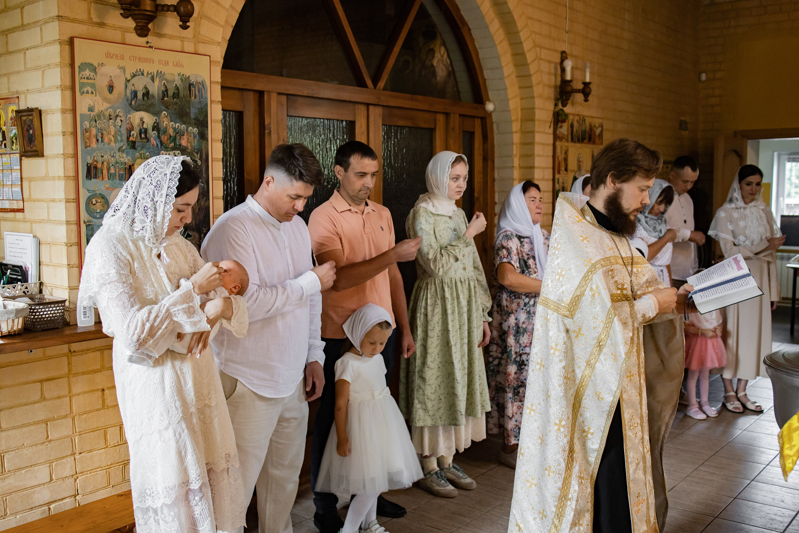 Таинство Крещения Ивана в Церкви Архангела Михаила. Детский и семейный фотограф в Пушкино, Мытищи, Москва Сергеева Светлана