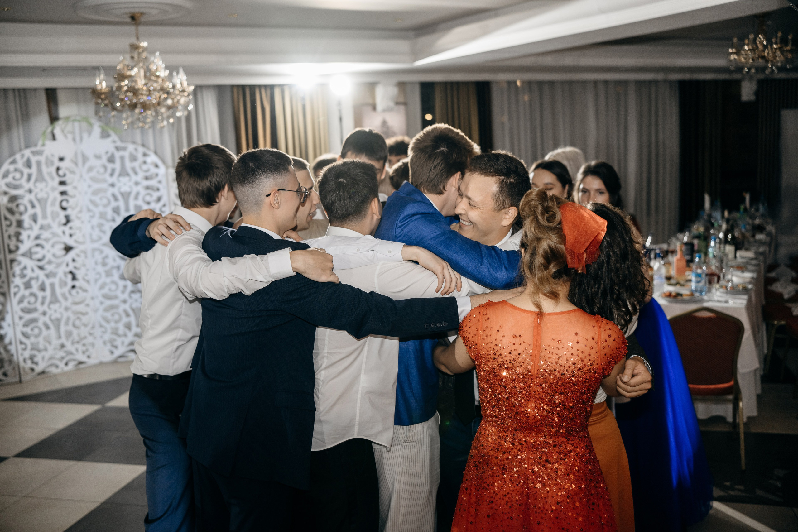 Гимназия № 3. Свадебный фотограф в Красноярске