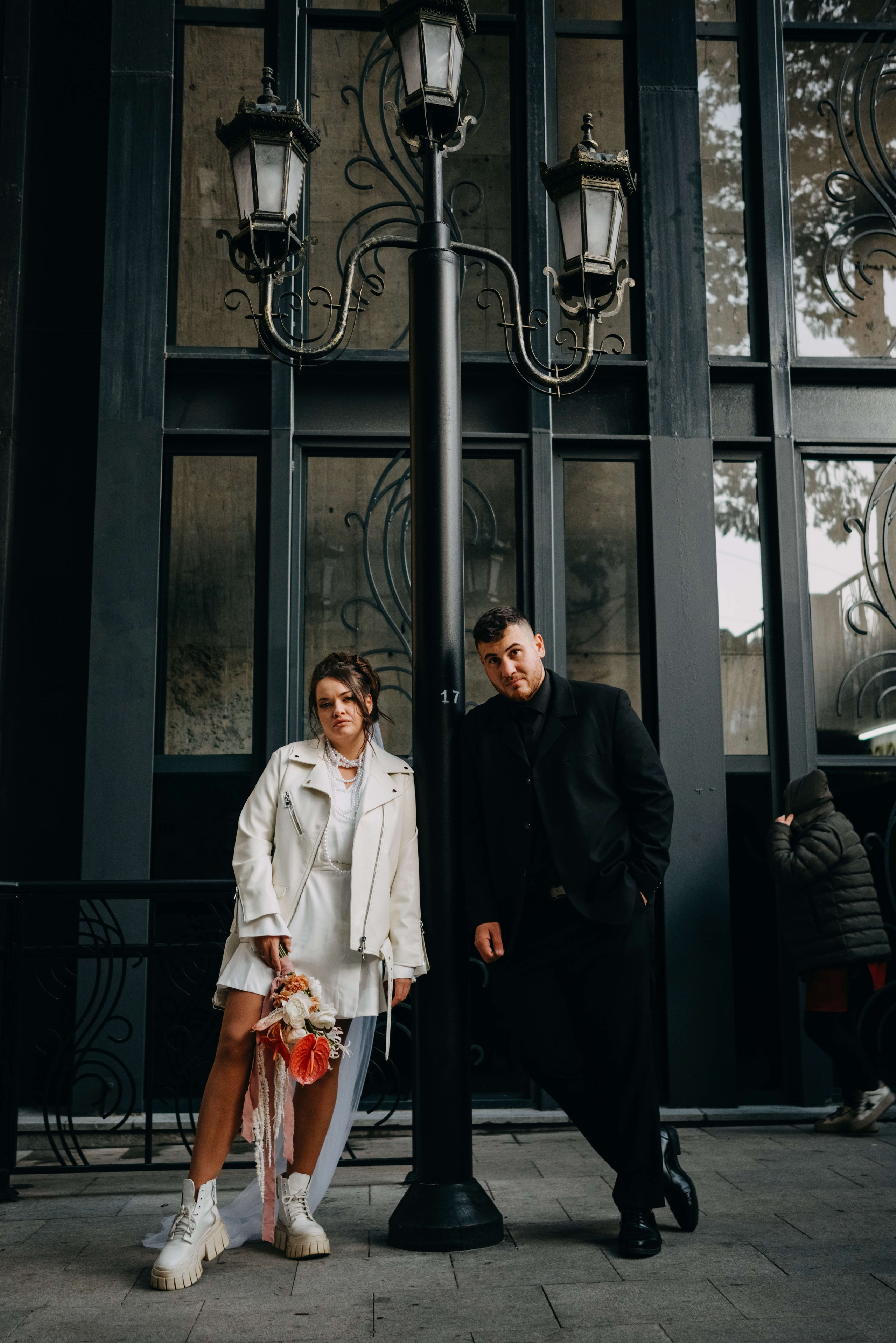 Анна & Виктор | сборы, роспись и прогулка. Портретный и свадебный фотограф в Тбилиси • xeniqo