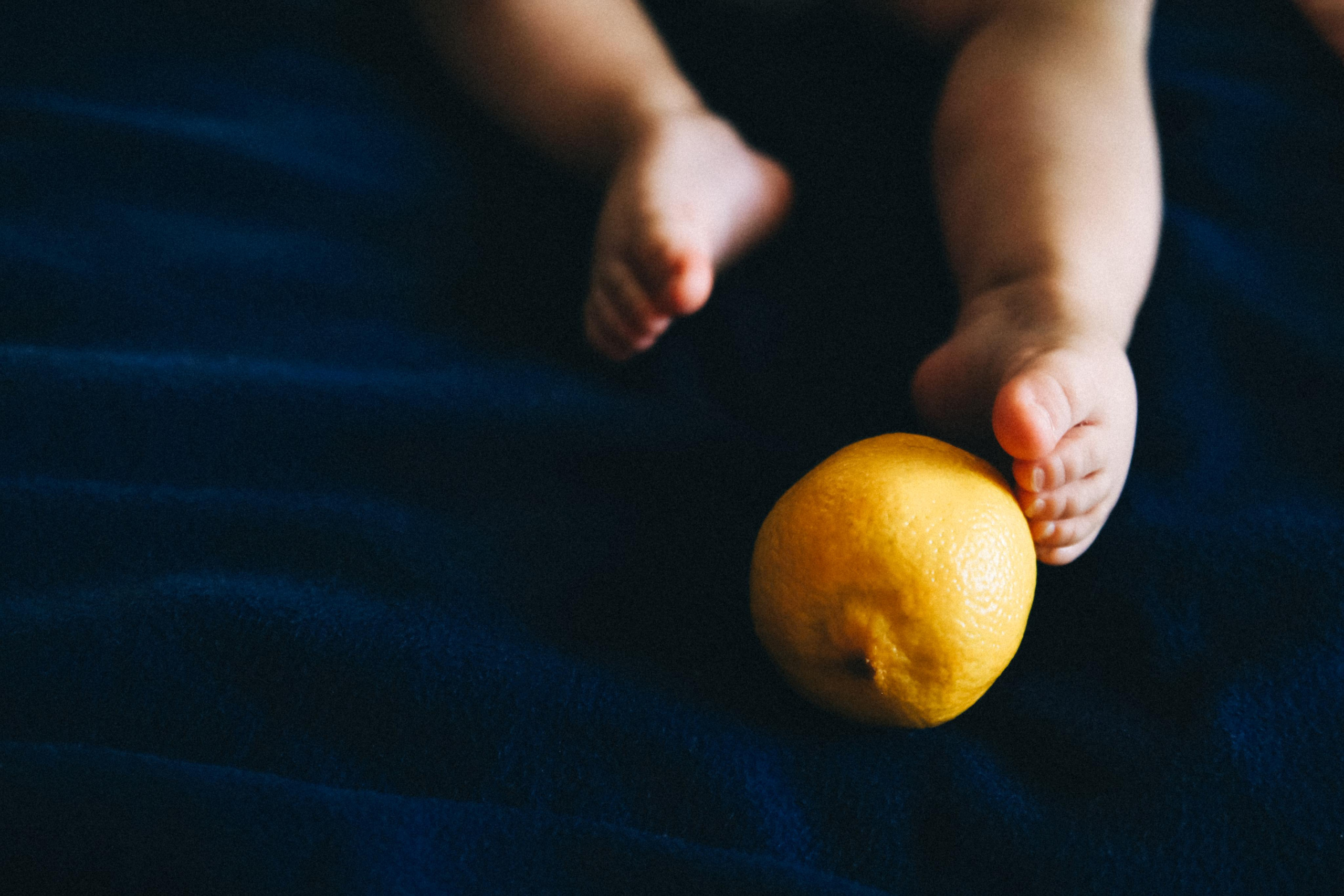 «Сёстры» (лайфстайл домашняя съемка). Фотограф Мурманск Лилия Маер