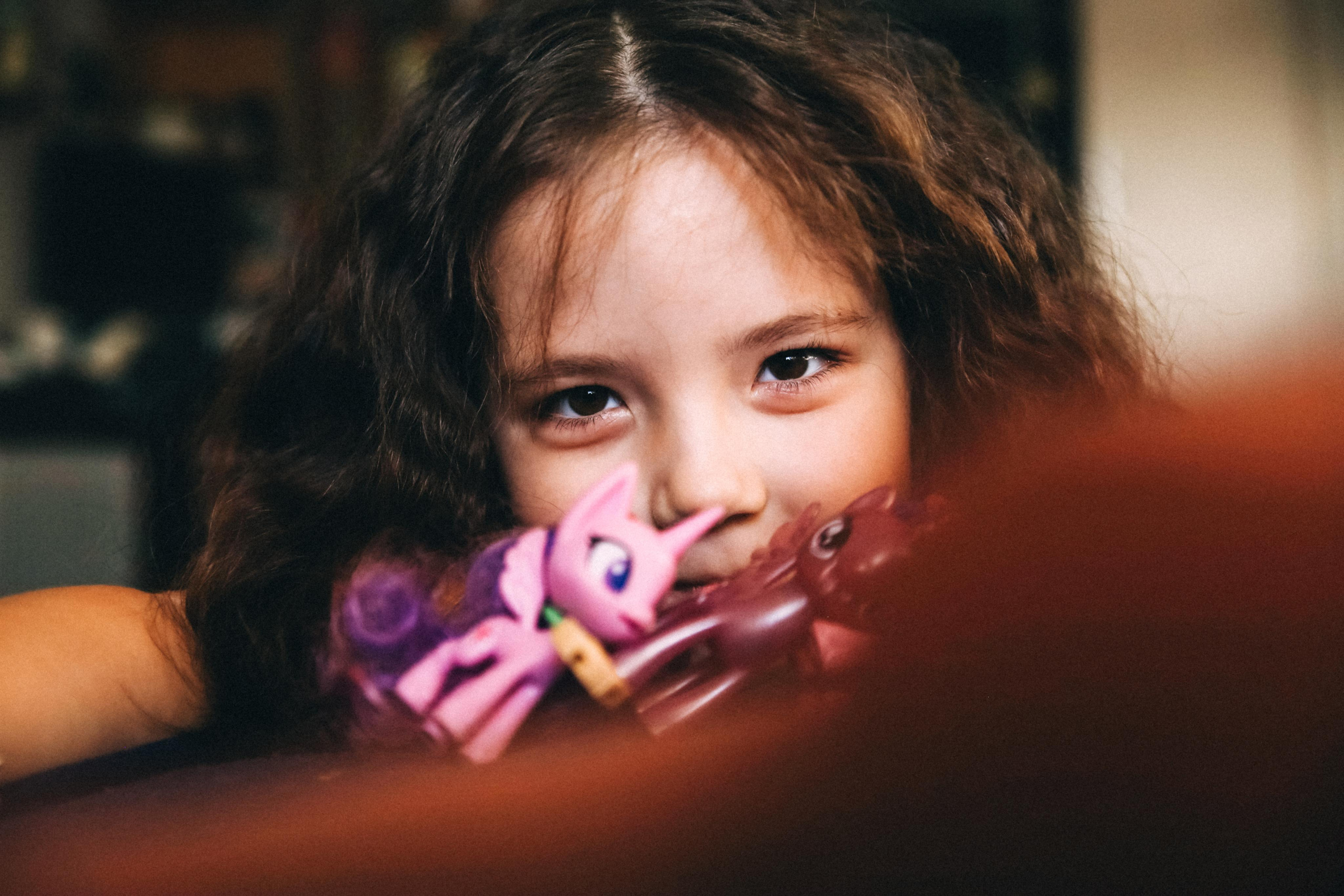 «Сёстры» (лайфстайл домашняя съемка). Фотограф Мурманск Лилия Маер