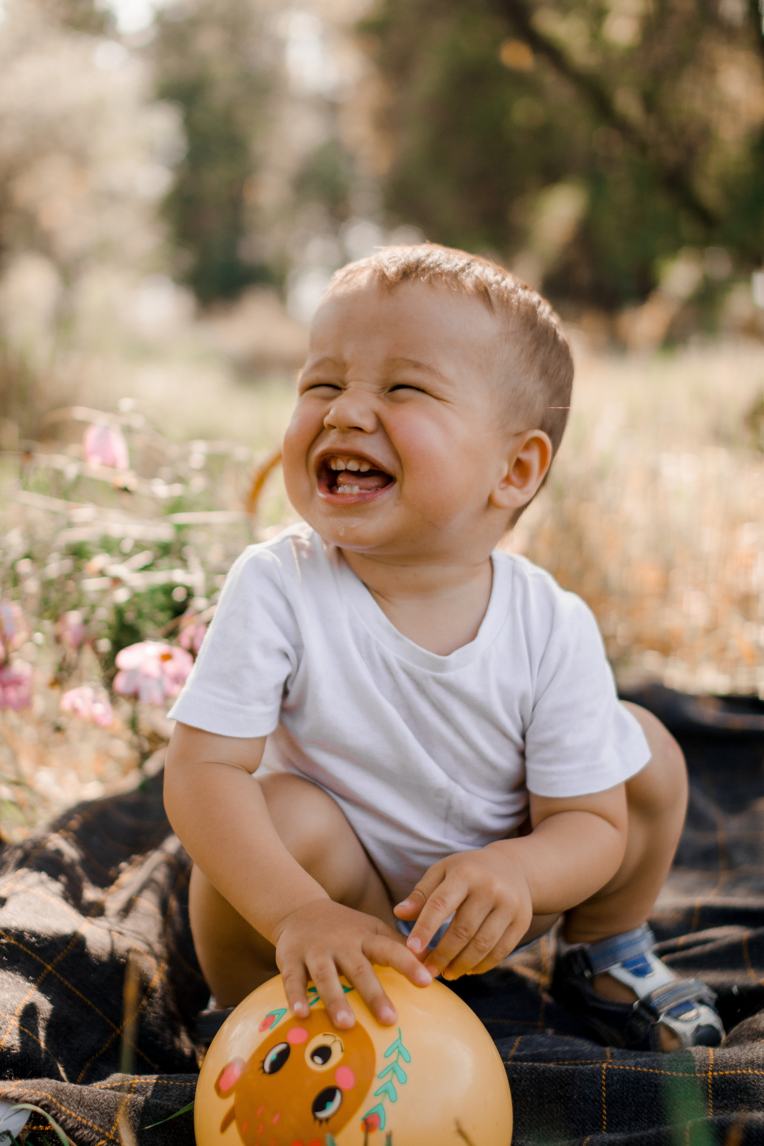 Семья Гайнуллиных на фотосессии «Пикник». Фотограф Мурманск Лилия Маер