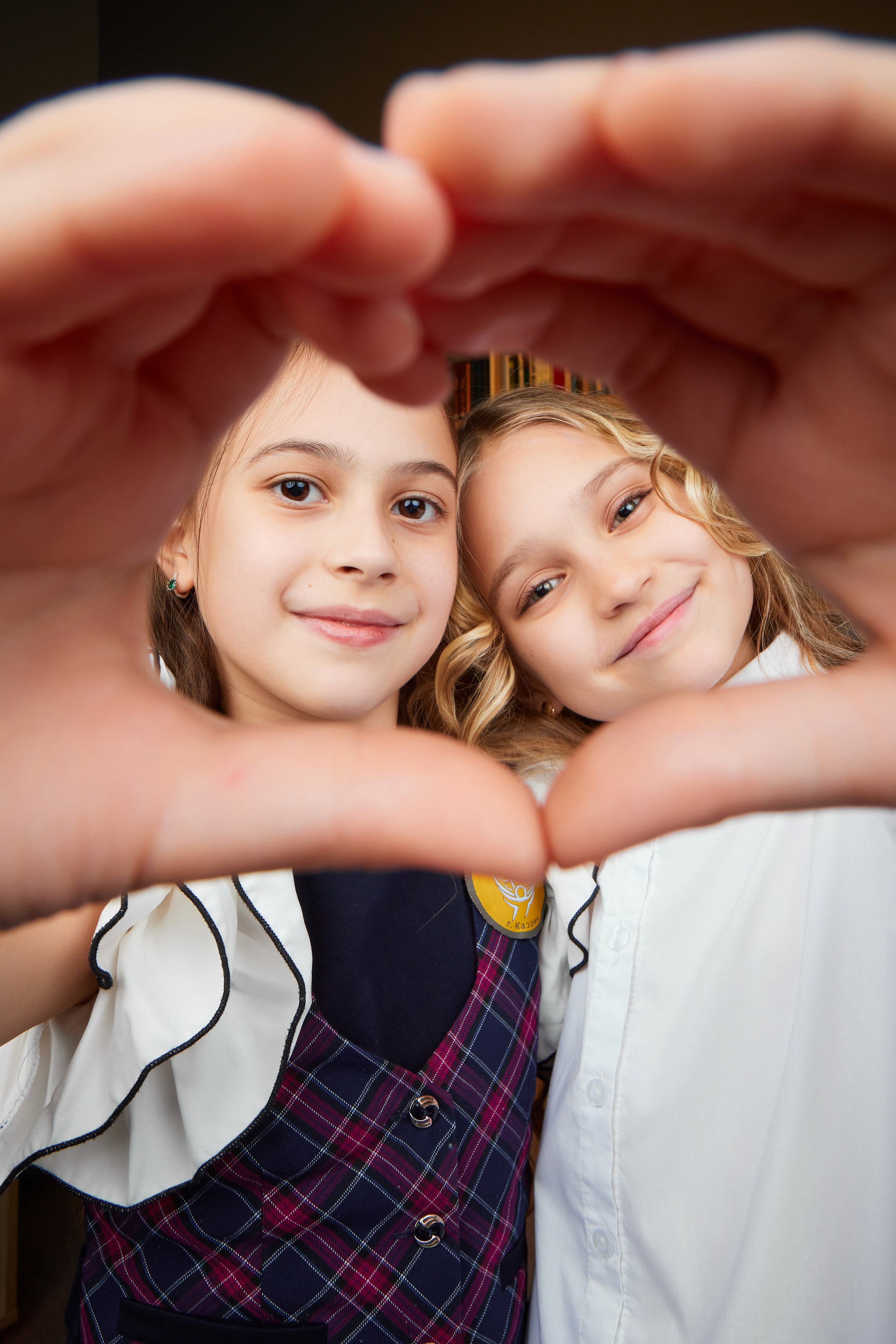 Выпускные альбомы для школьников в Казани. Школьный фотограф, выпускные альбомы