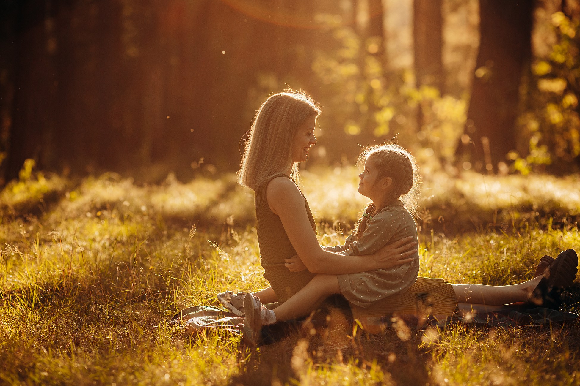 Прогулка в сосновом лесу. Семейный фотограф в Пензе Мария Левина