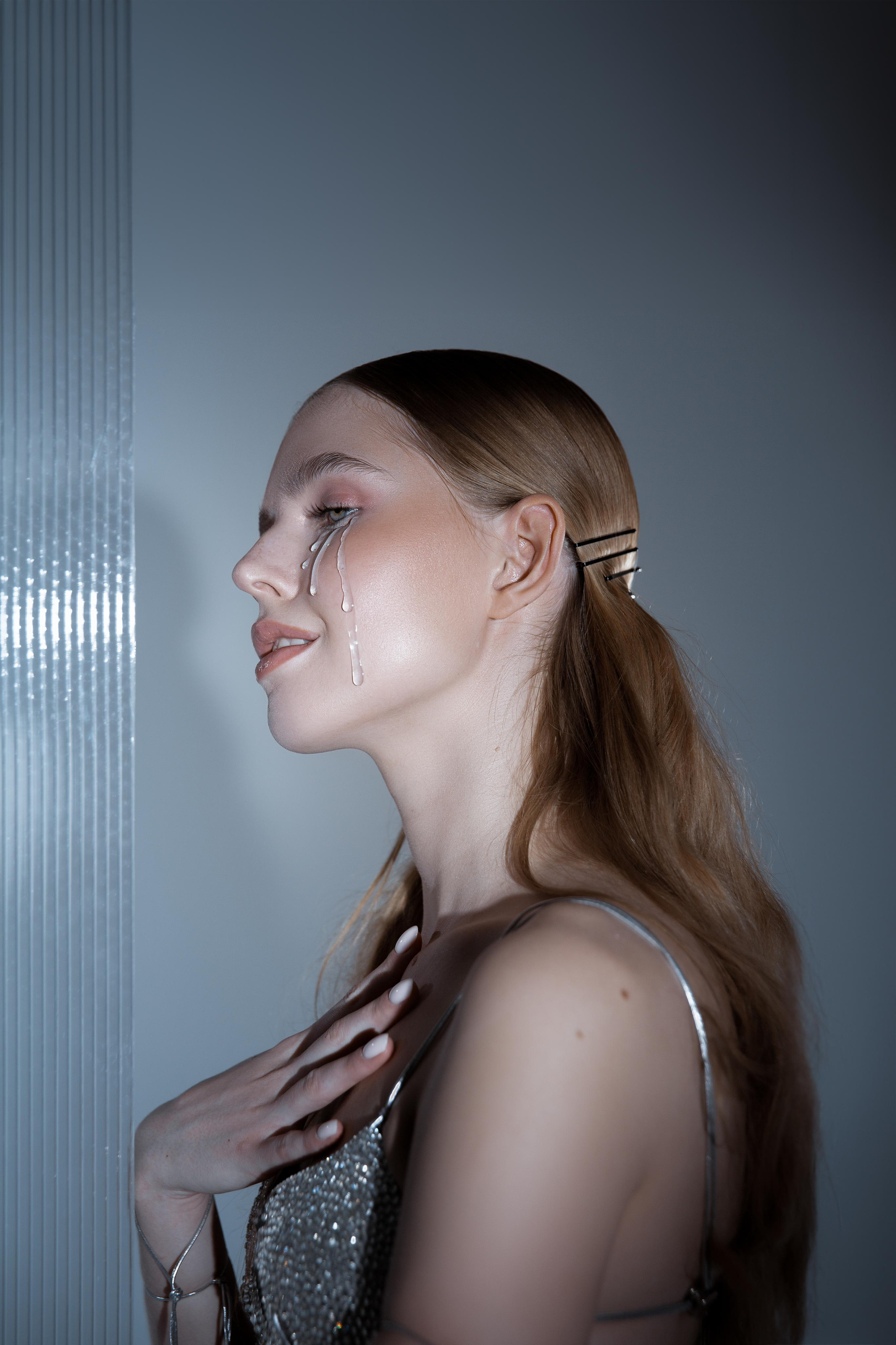 KOJAIKOSTI. Photographer. Producer. Retoucher