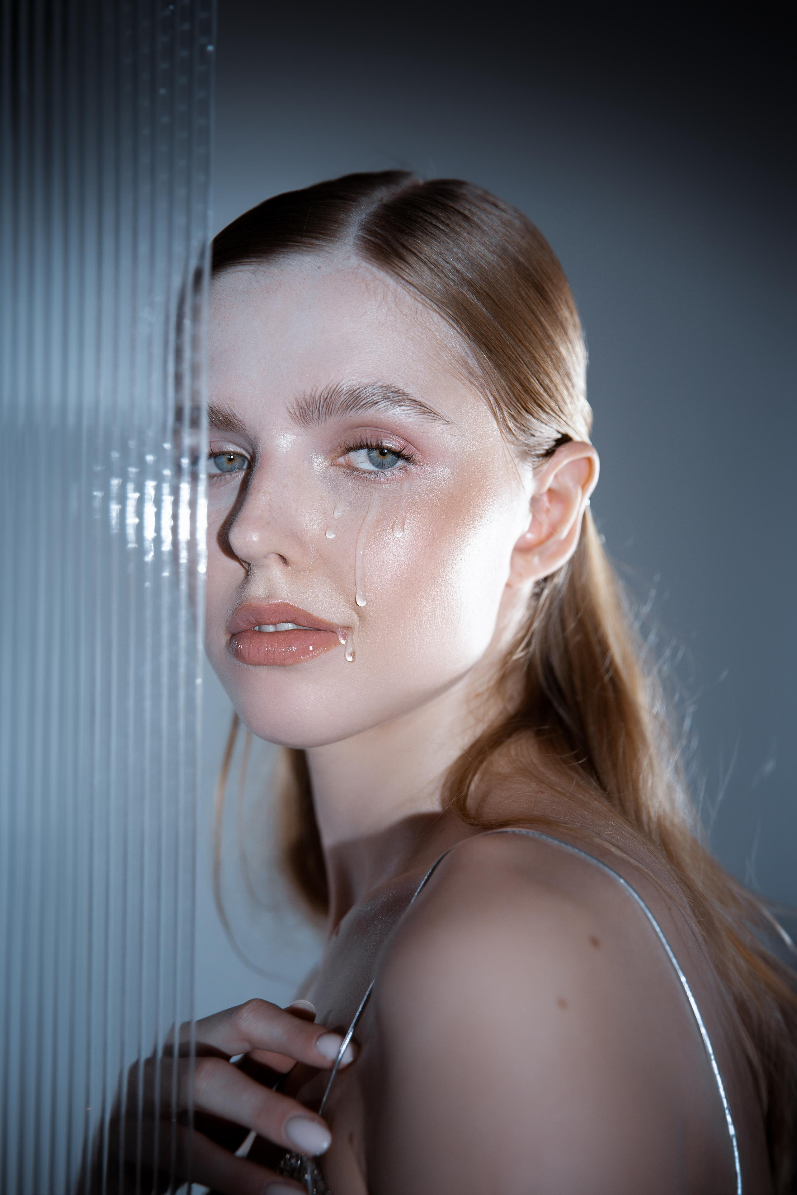 KOJAIKOSTI. Photographer. Producer. Retoucher