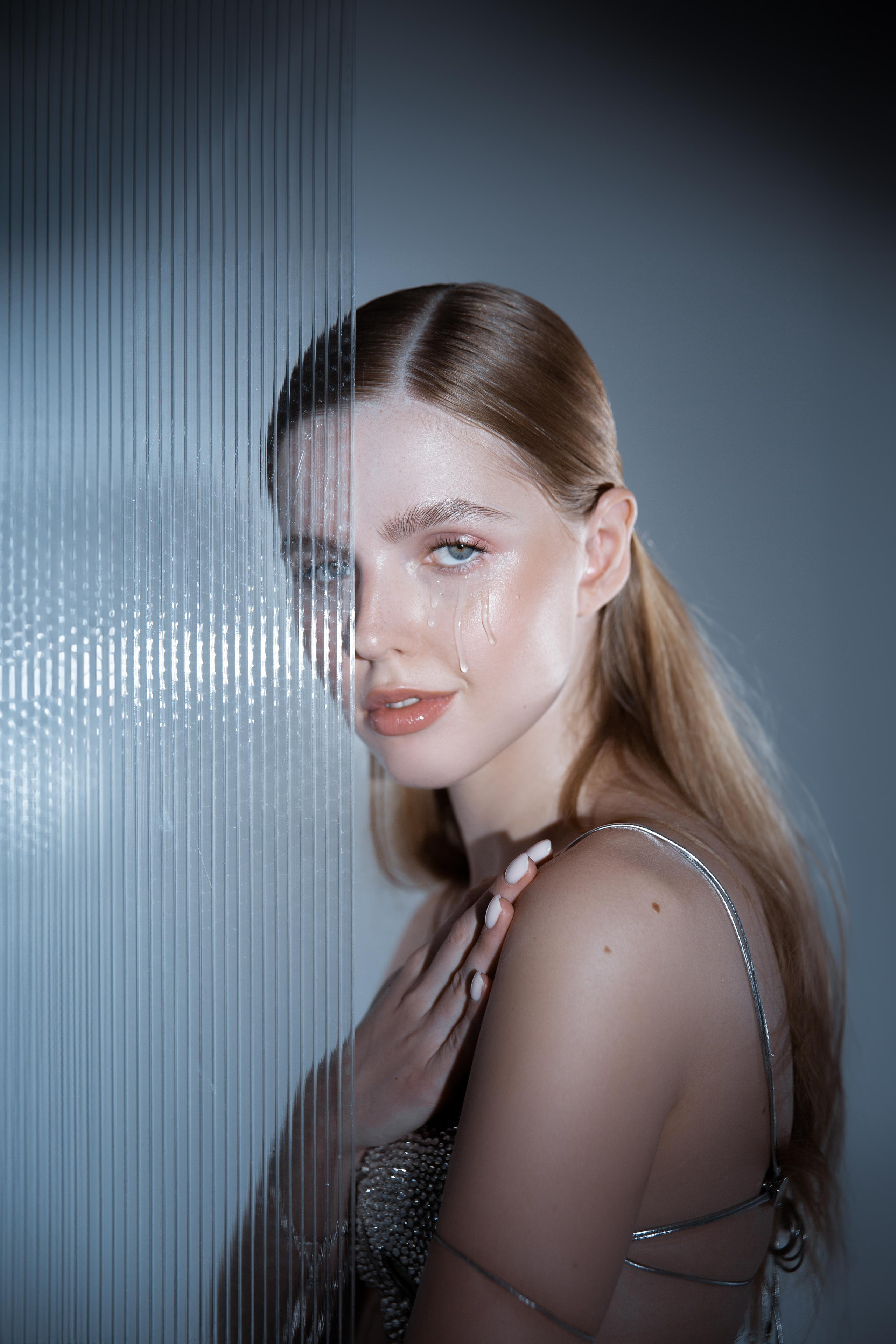 KOJAIKOSTI. Photographer. Producer. Retoucher