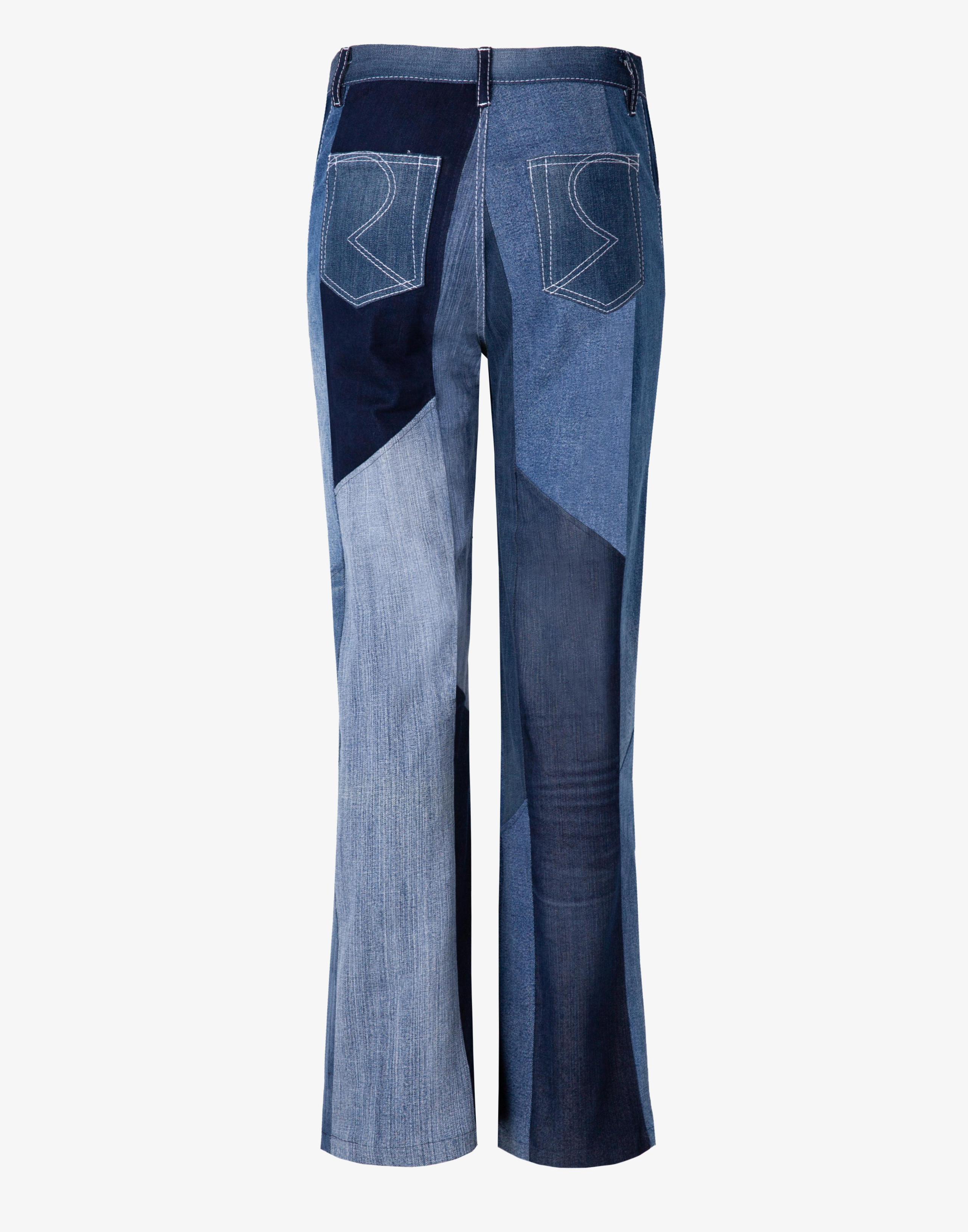 'Rishi. Photographer. Producer. Retoucher