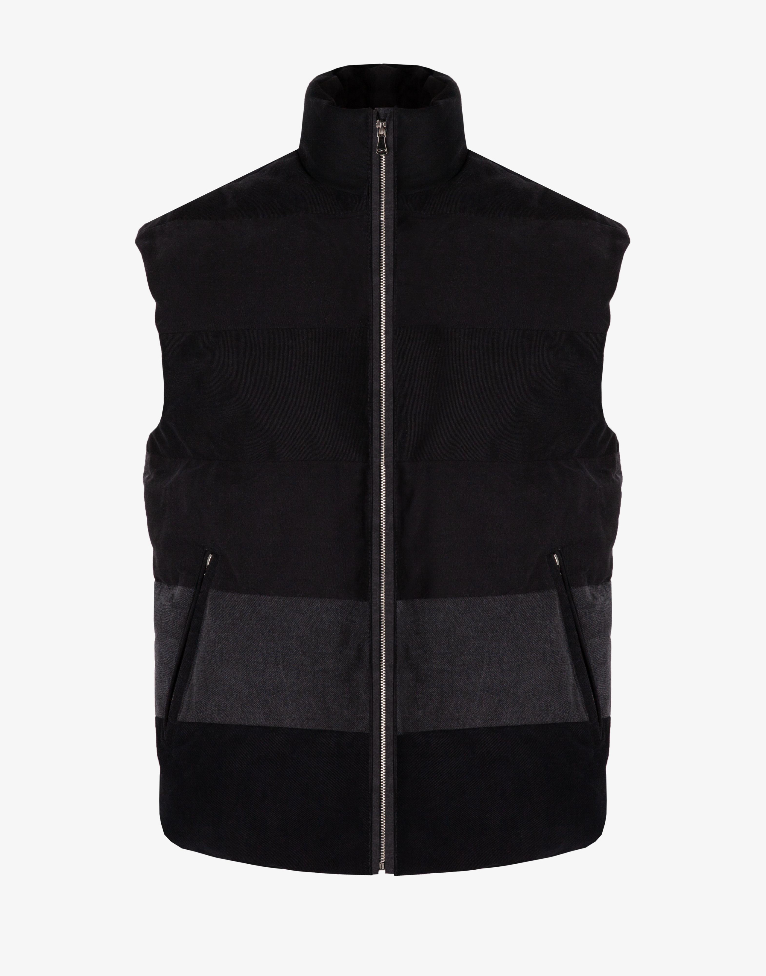 'Rishi. Photographer. Producer. Retoucher