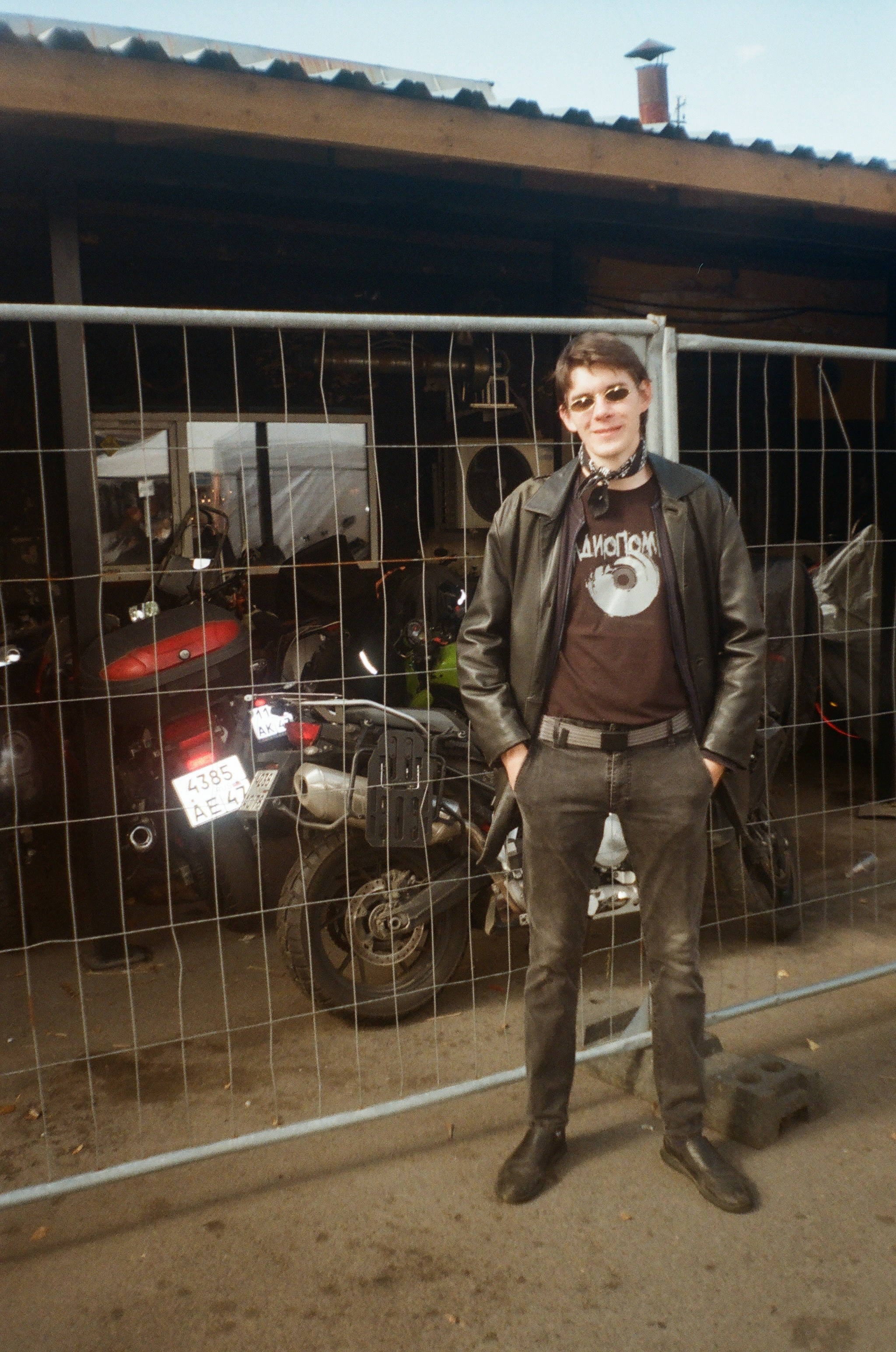 Плёнка. Человек в Шляпе