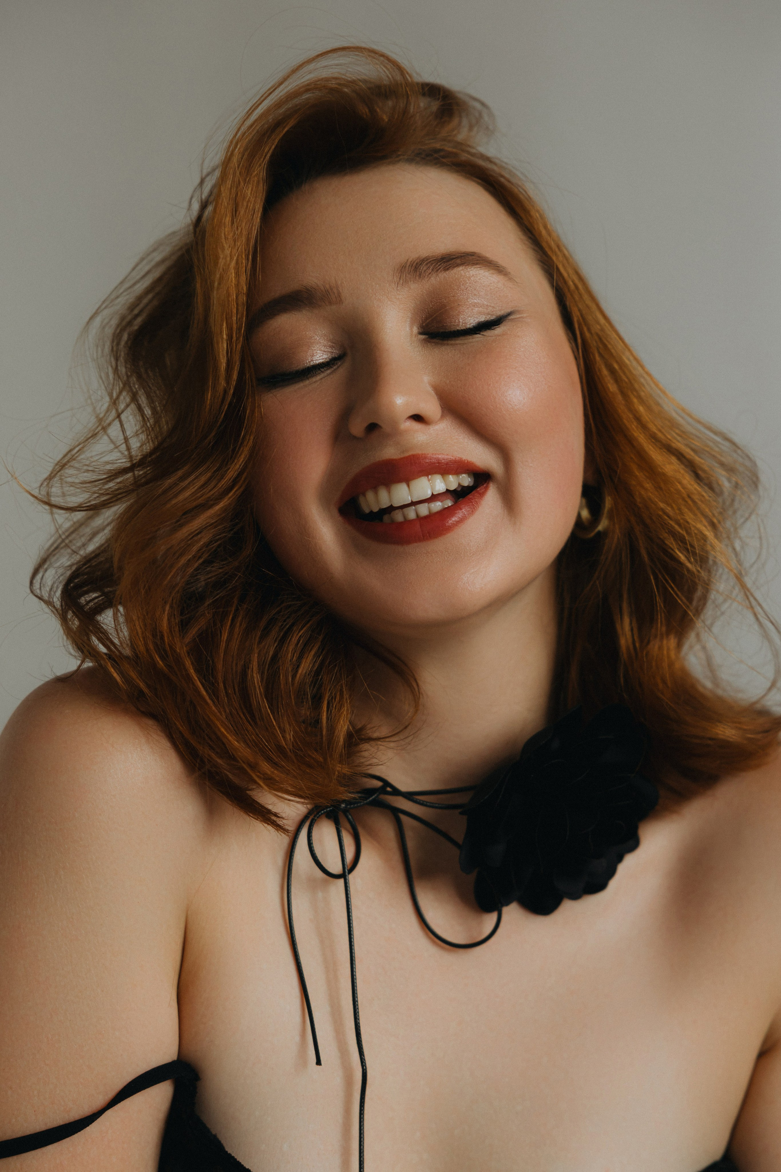 Женская студийная фотосессия во Владивостоке. Фотограф во Владивостоке Антон Блохин