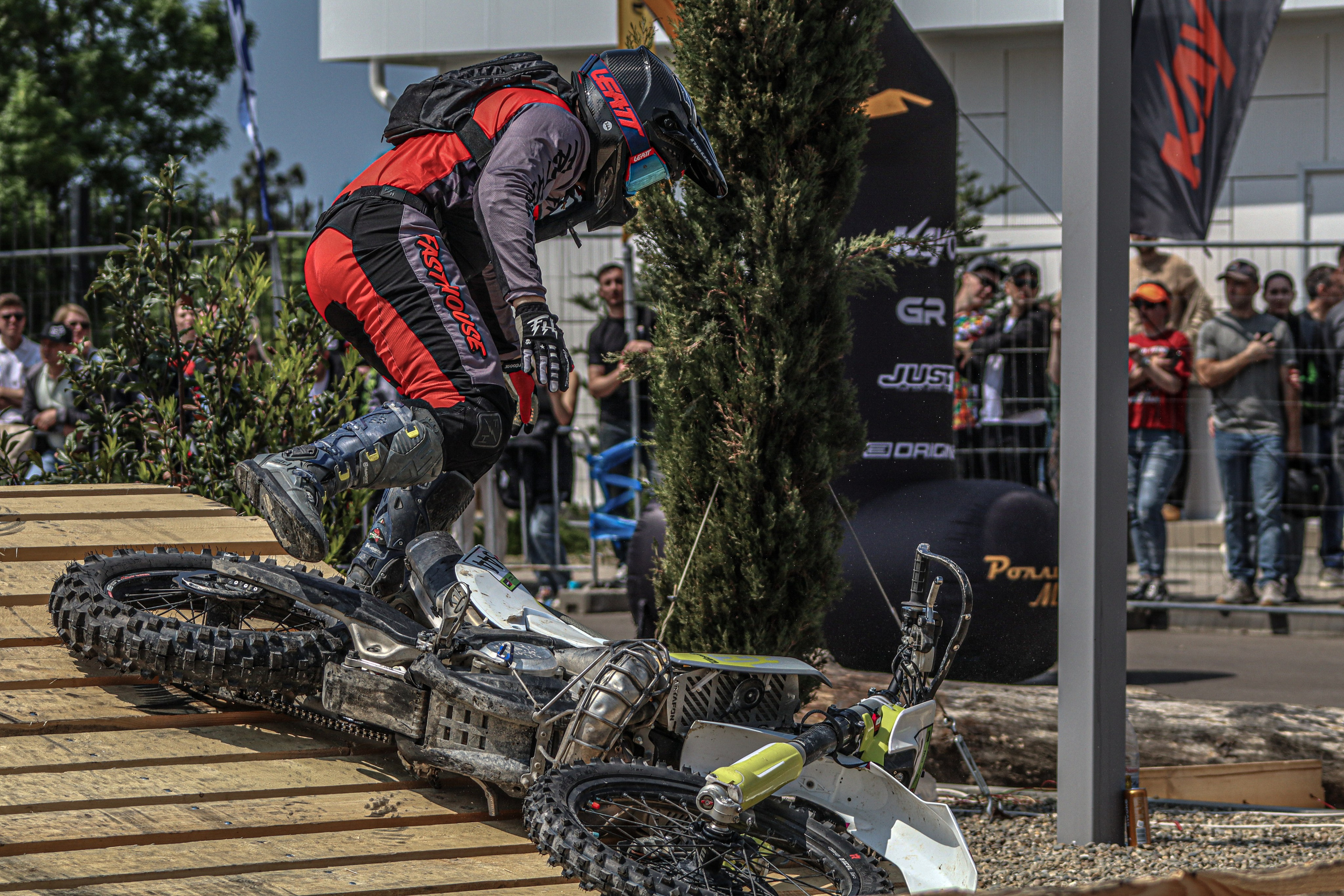 Enduro. Ivaladimirovna1995.wfolio.pro