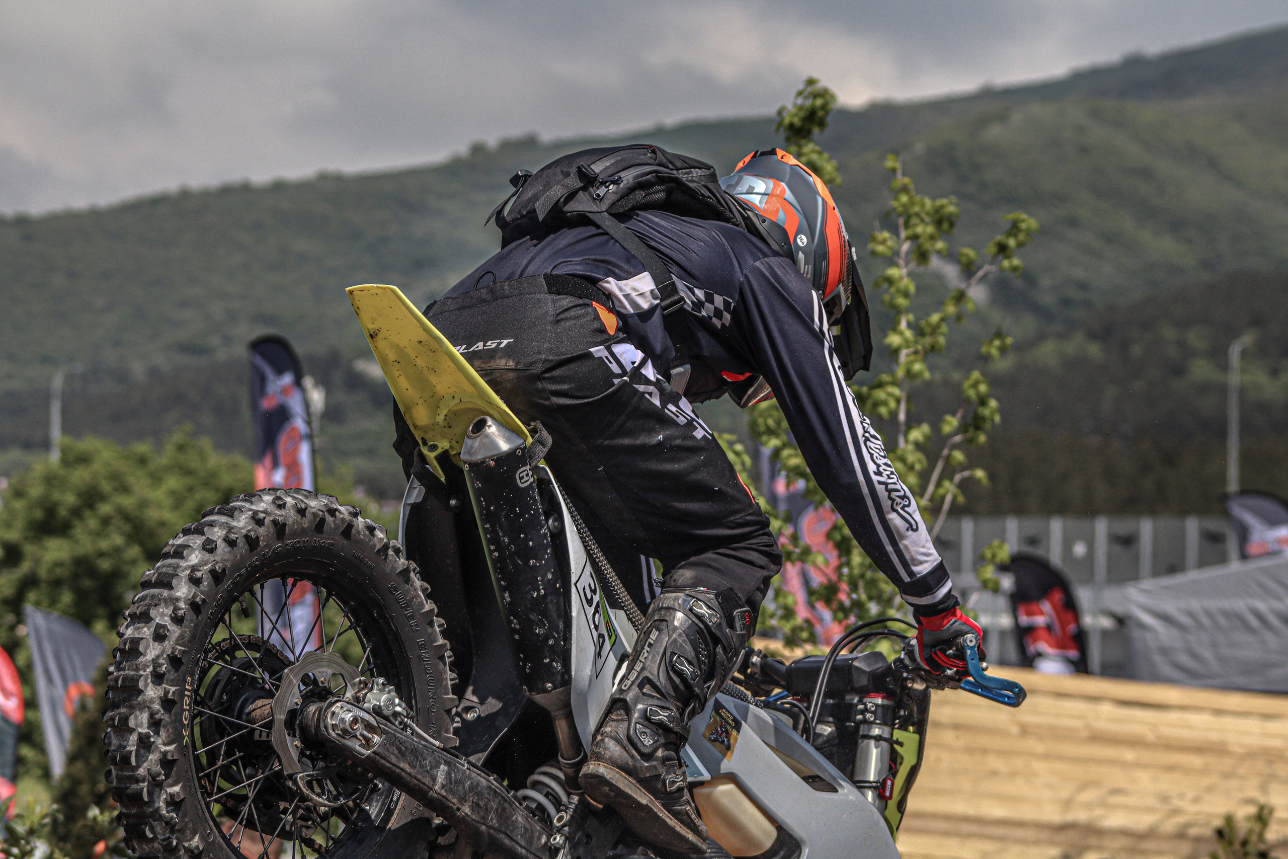 Enduro. Ivaladimirovna1995.wfolio.pro