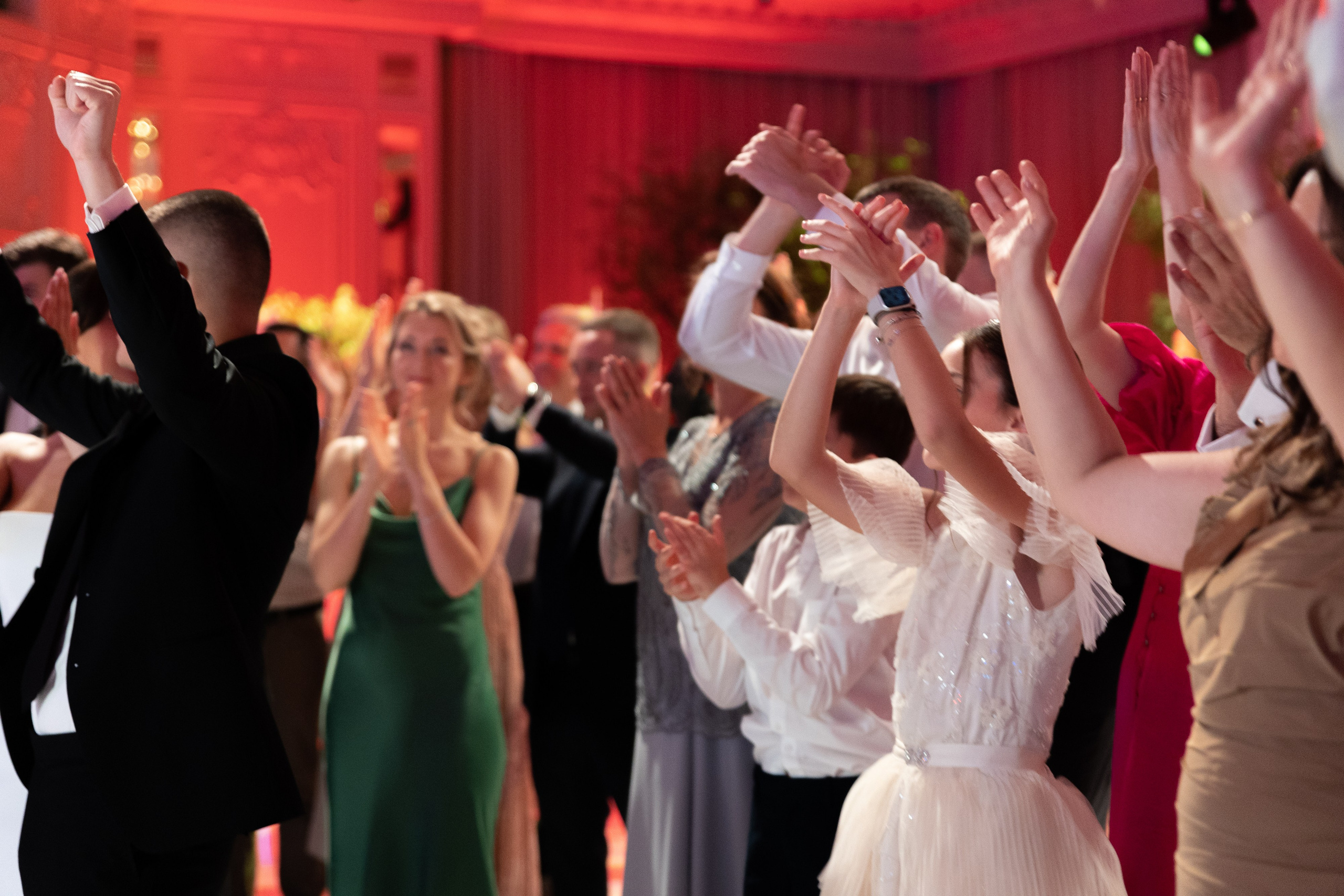 Mrs. & Ms. Главная