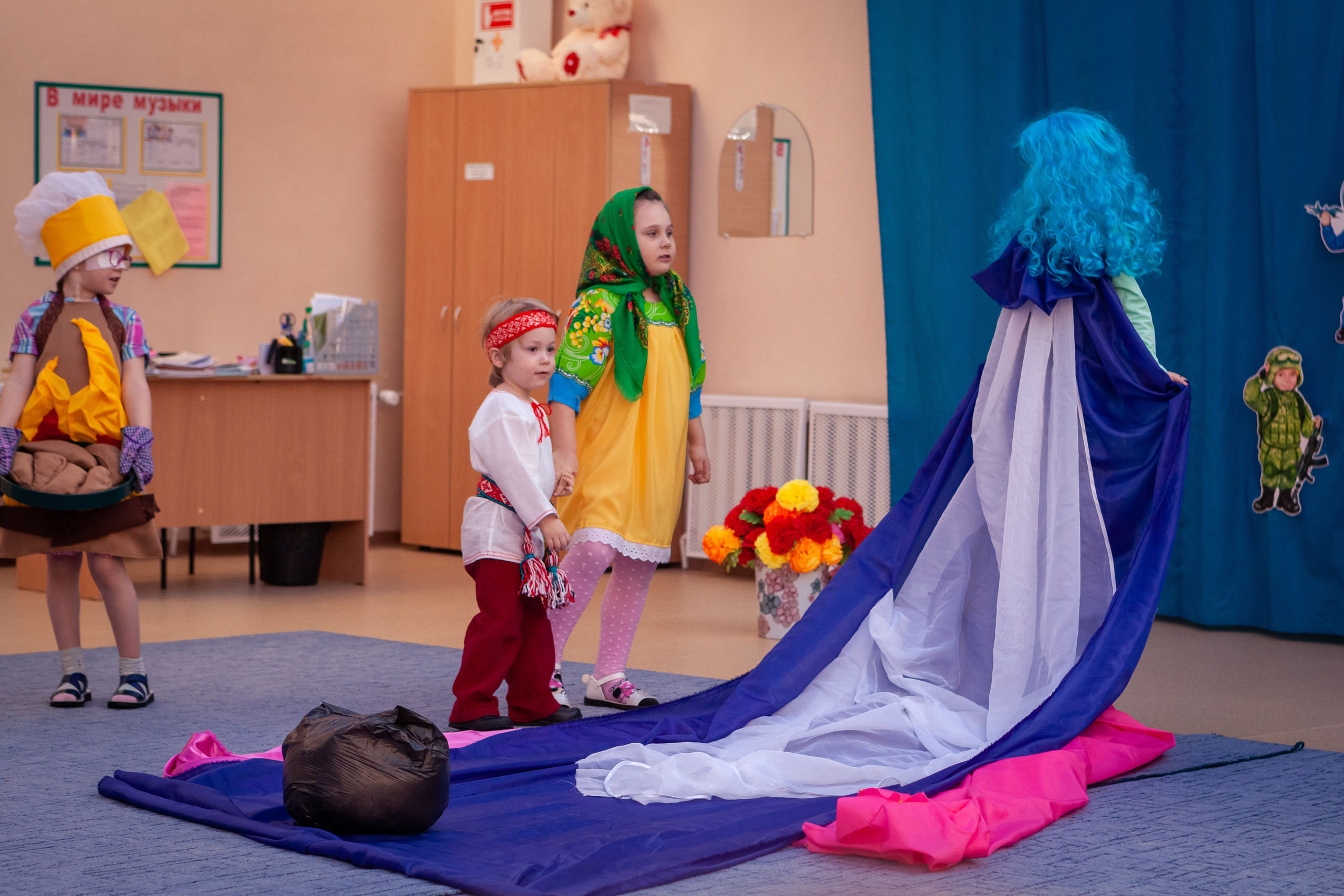 Премьера сказки «Гуси-лебеди» в д/саду «Родничок». Детский, семейный фотограф в Южно-Сахалинске, Невельске и Холмске