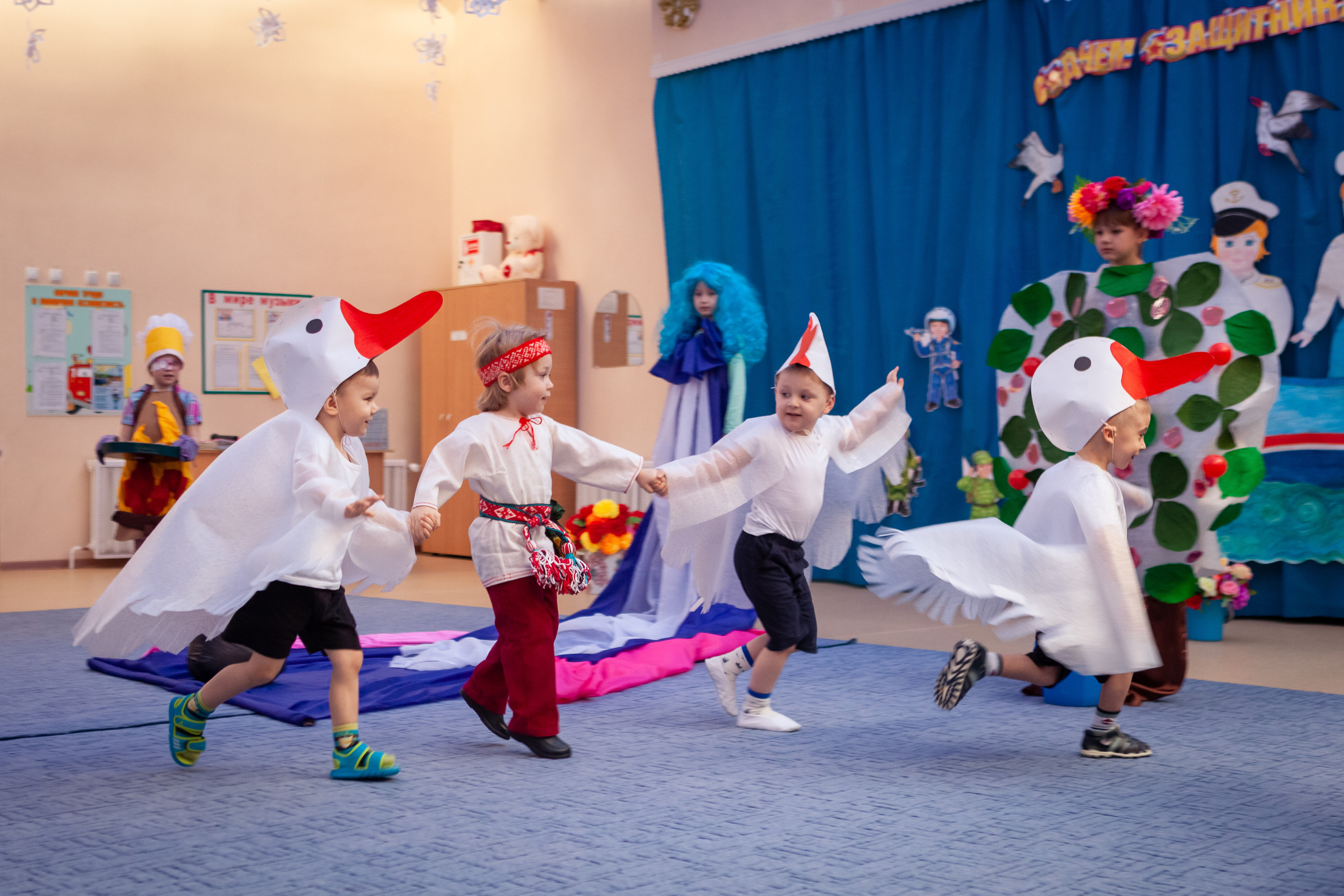 Премьера сказки «Гуси-лебеди» в д/саду «Родничок». Детский, семейный фотограф в Южно-Сахалинске, Невельске и Холмске
