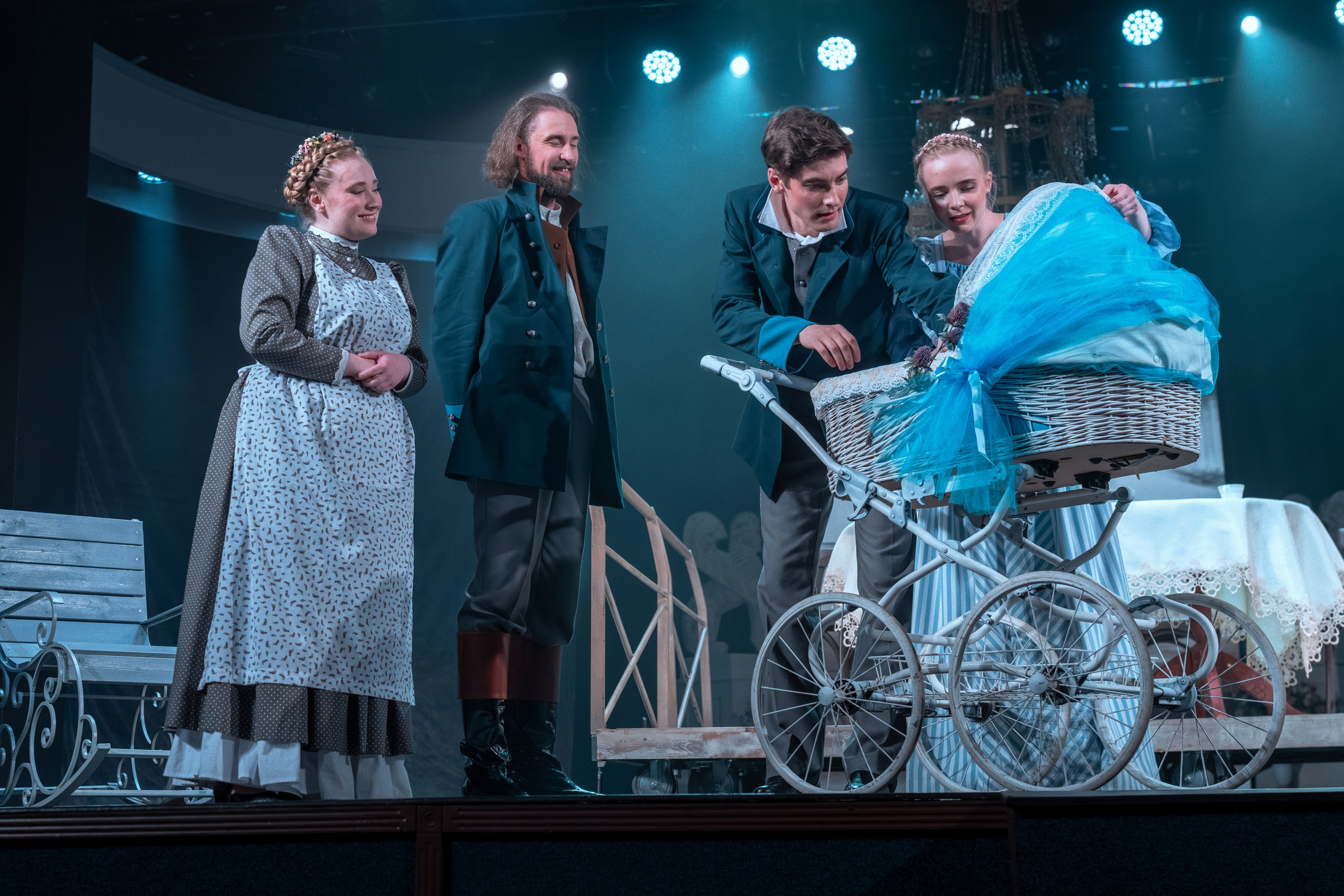 Театр Роста: Отцы и Дети. Сайт фотографа Сергея Абрамова