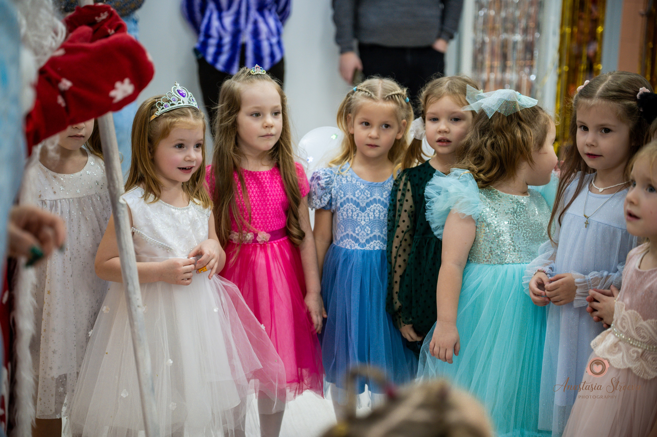 Новый год в танцах. Семейный и детский фотограф в Королеве, Москве и Московской области Строева Анастасия