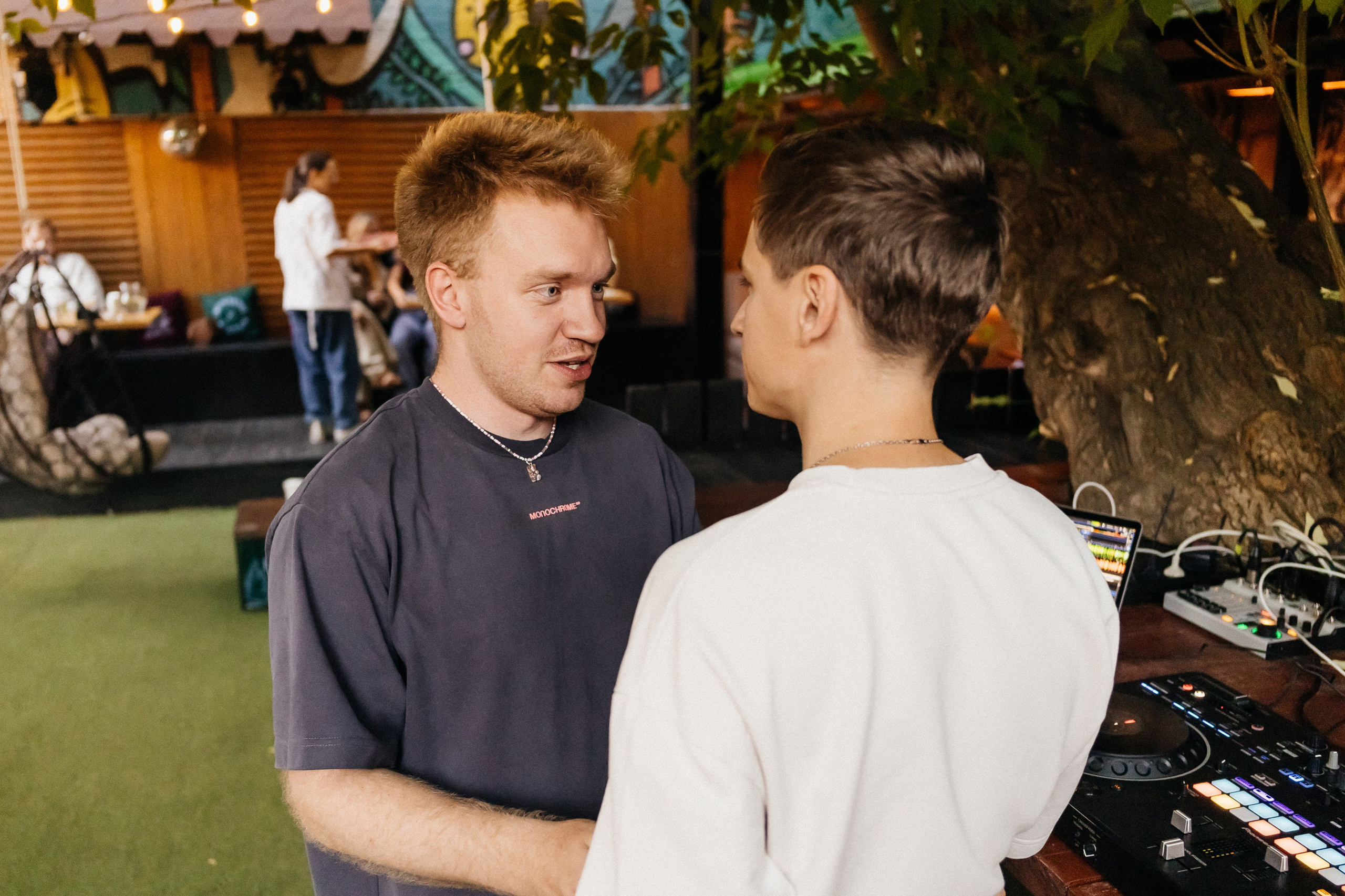 Среда — маленькая пятница| Караоке — бар «Vibe». Фотограф Кемерово | Сергей