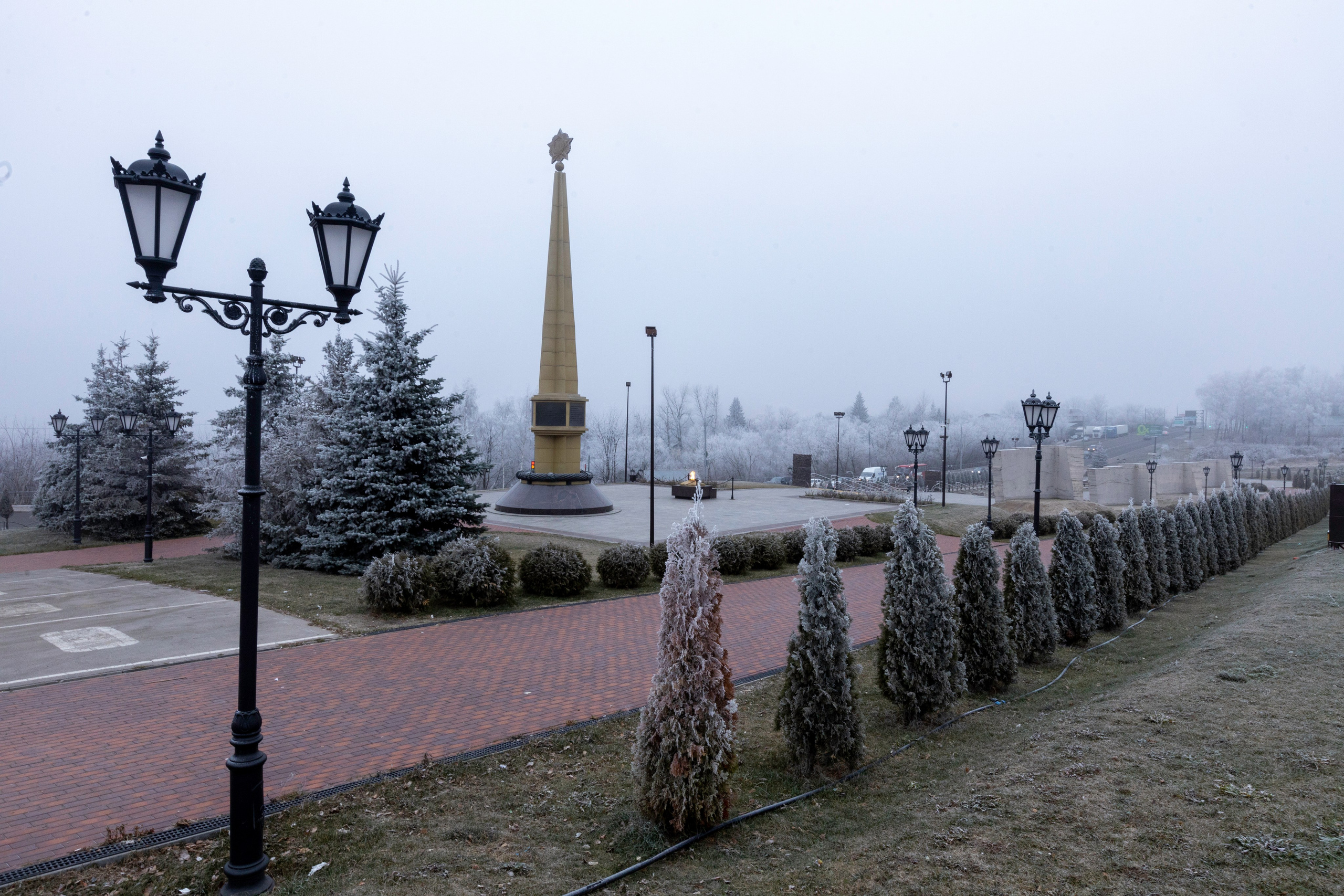 Иней — Менделеевский. Мемориалы Героям Великой Отечественной Войны. Фотограф в Туле Крупский АнДРей. Фотостудия «КАДР71» в Туле