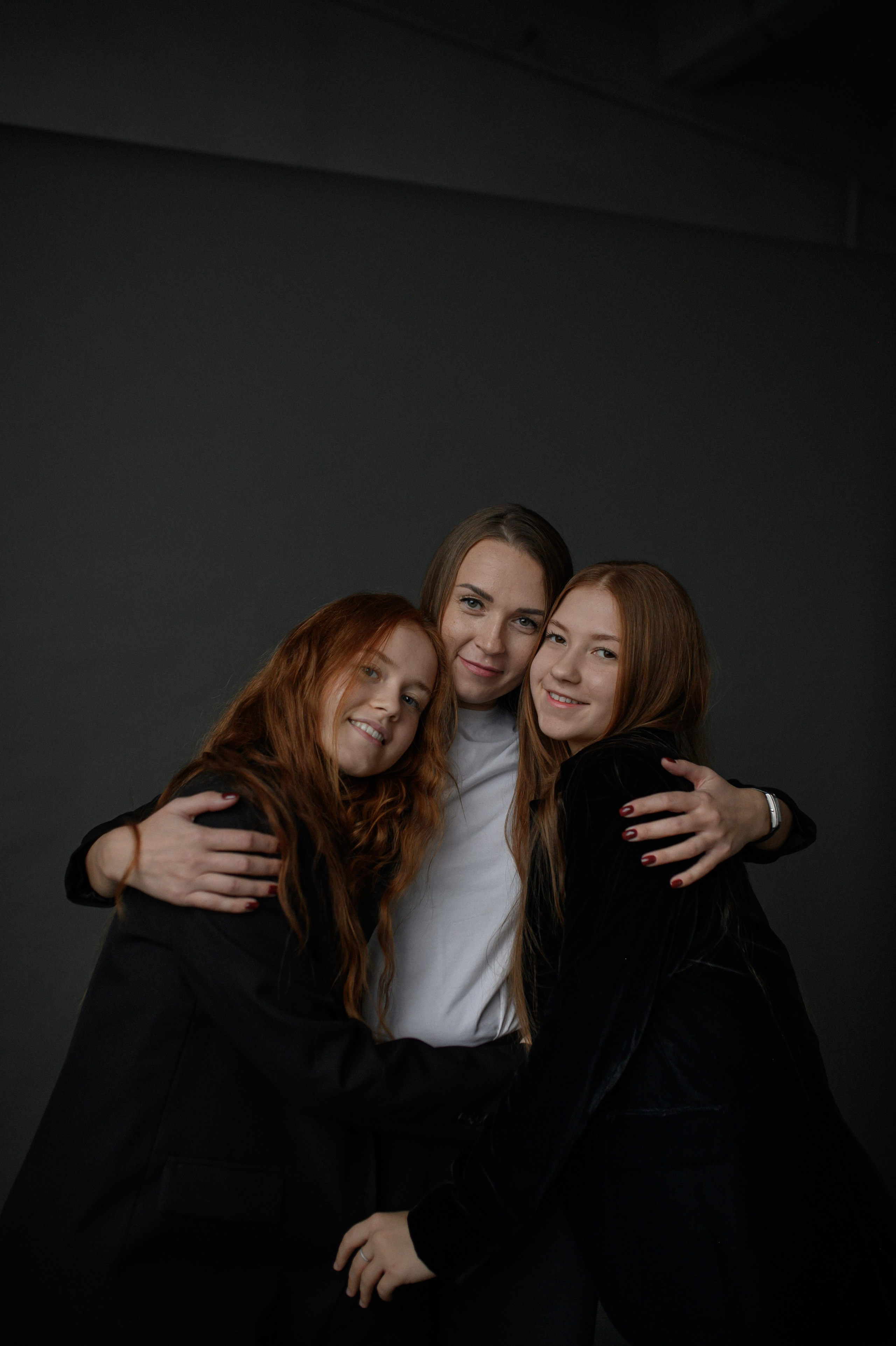 Елена, Дарья, Алена. Www.ostermiller.ru