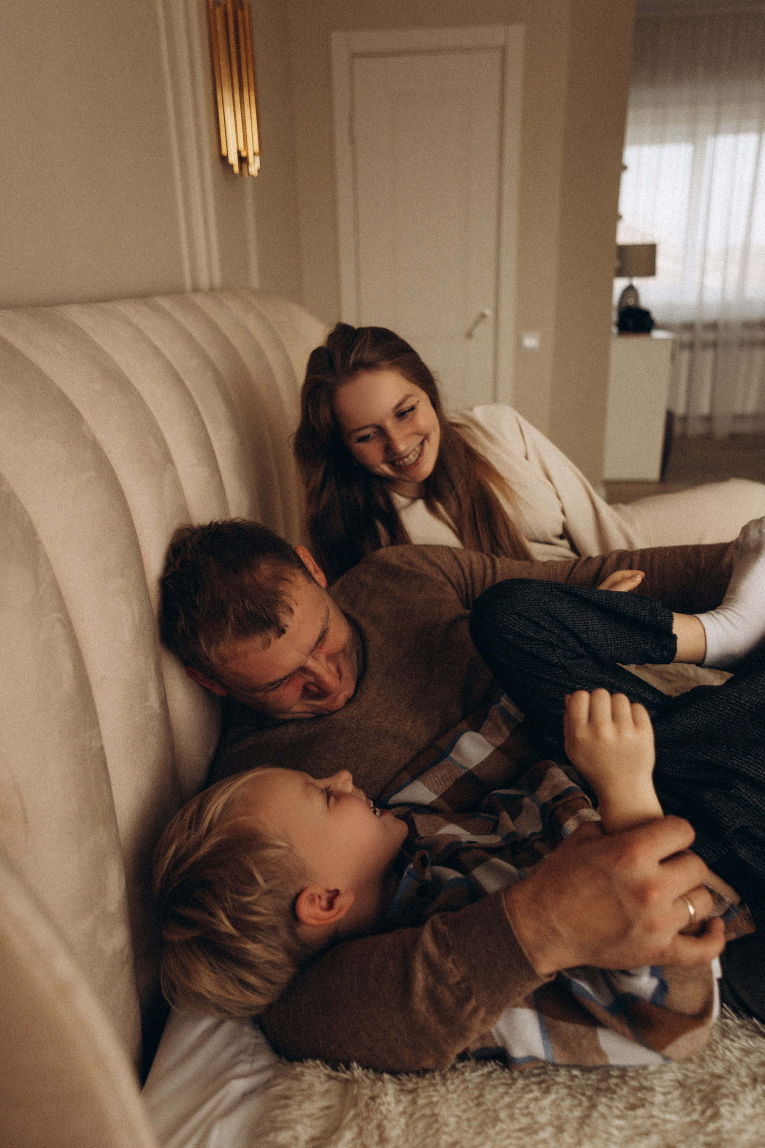 Таня, Вася, Саша и Лена