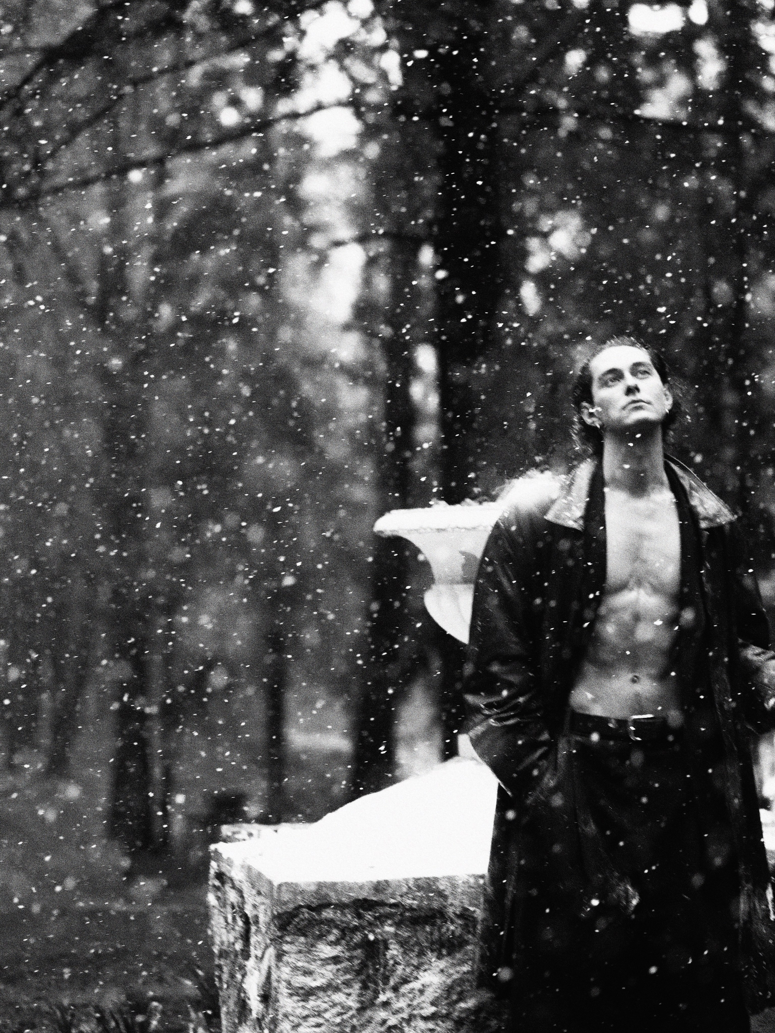 Commercial. Portrait and backstage photographer Nina Crane