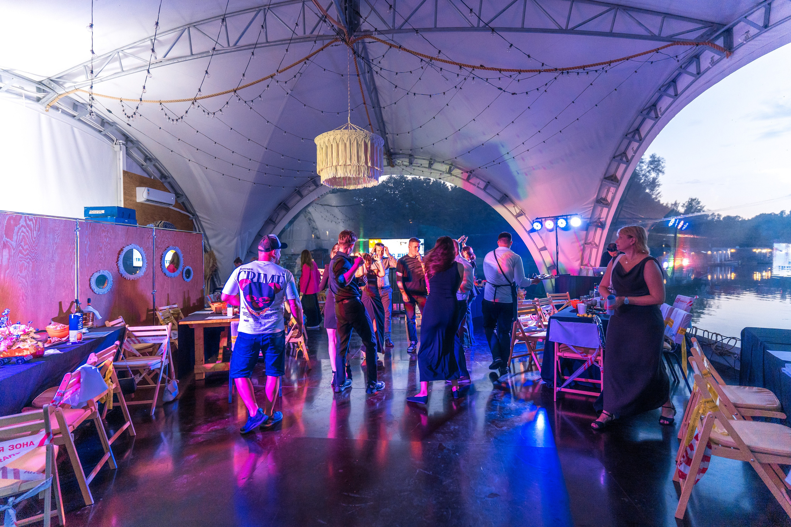 Тимбилдинг