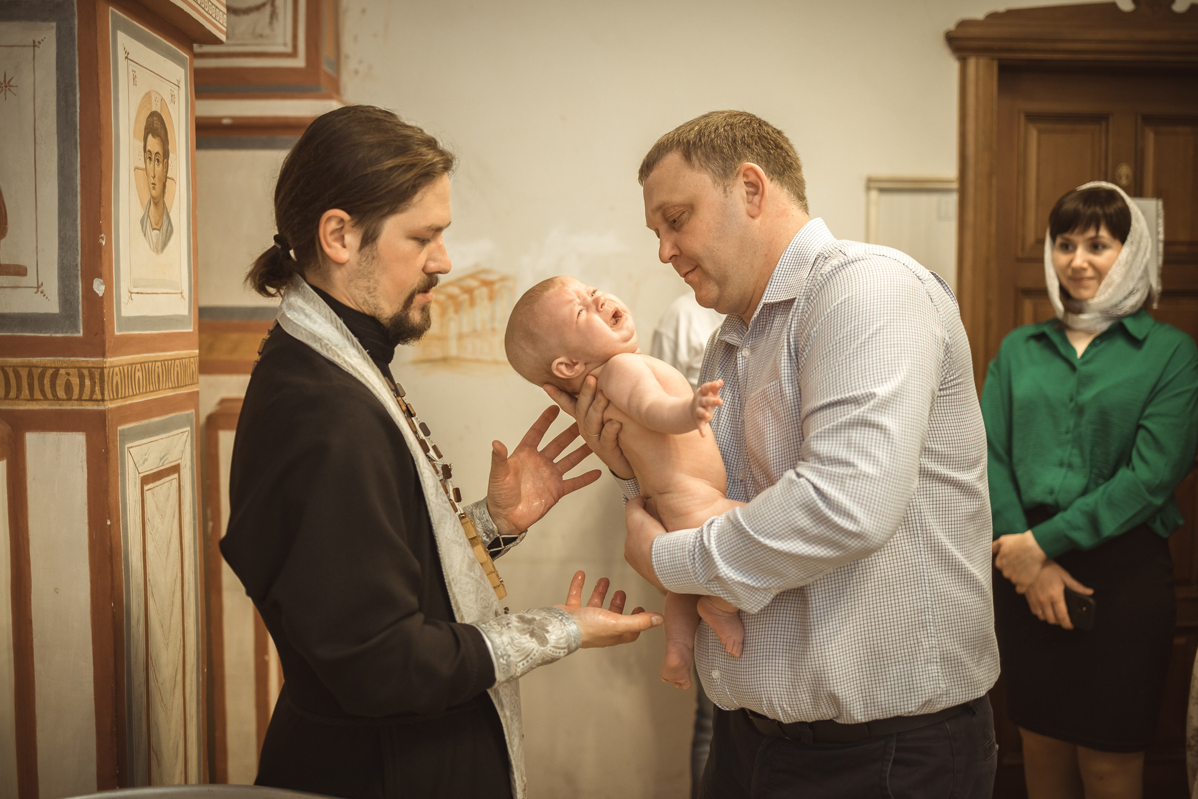 Таинство крещения двойняшек Анны и Анастасии. Фотограф на крещение и венчание в Самаре и Тольятти Елена Арди