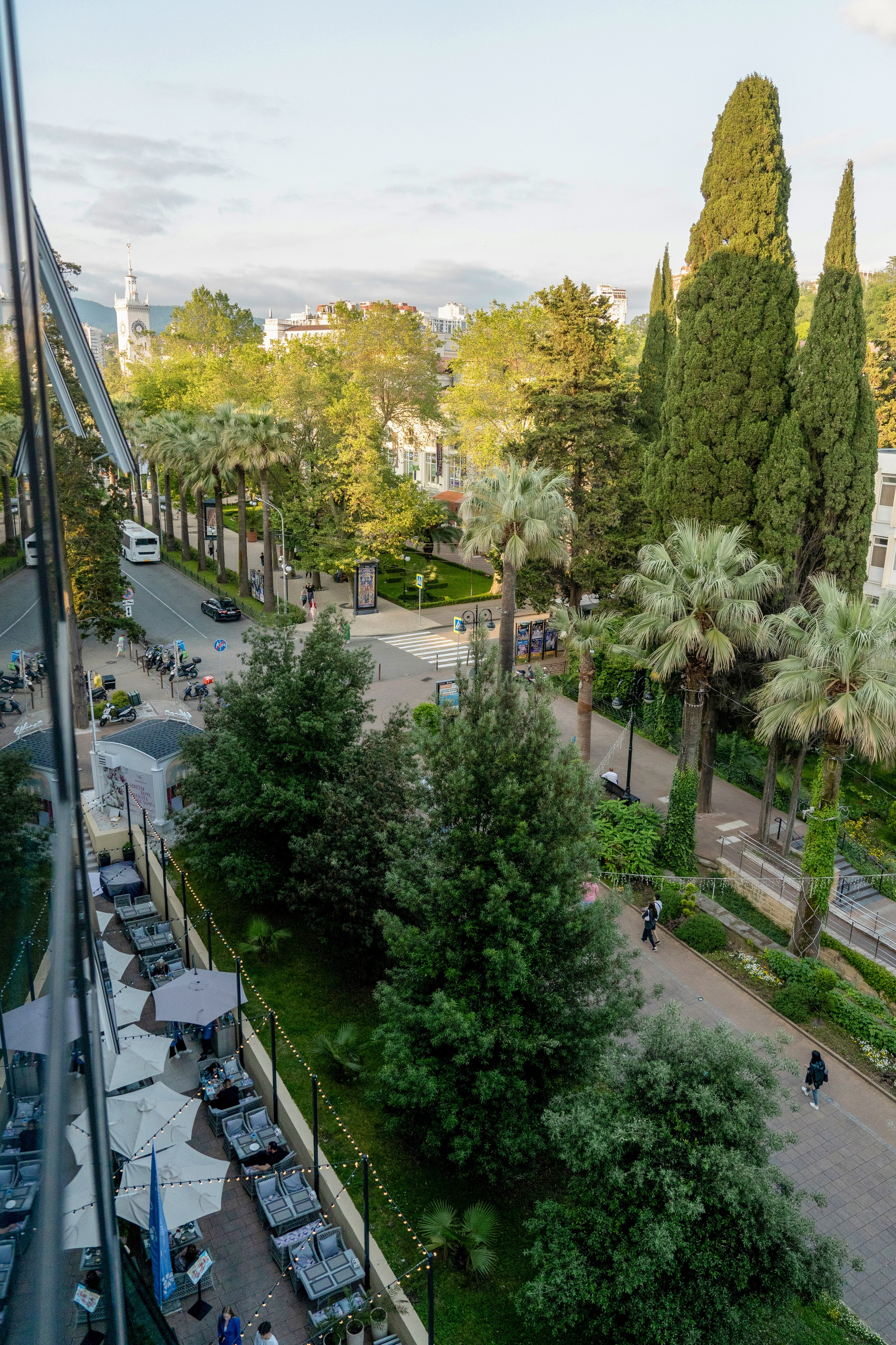 Mirror 4*. Фотограф и видеограф Елена Хмелевская