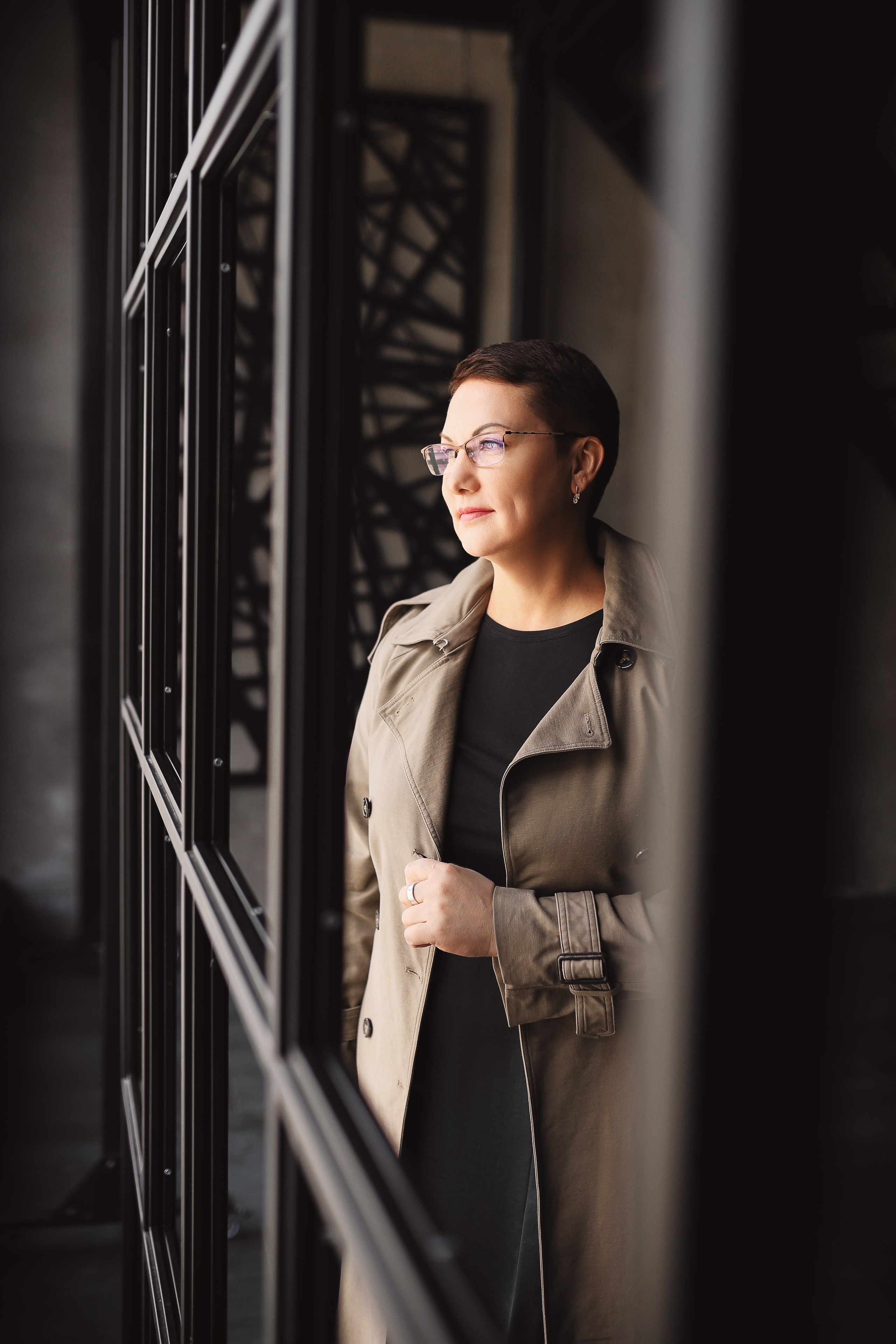 Деловые портреты в Москве: Профессиональная фотосессия для бизнеса. Профессиональный фотограф в Москве. Елена Шуваева