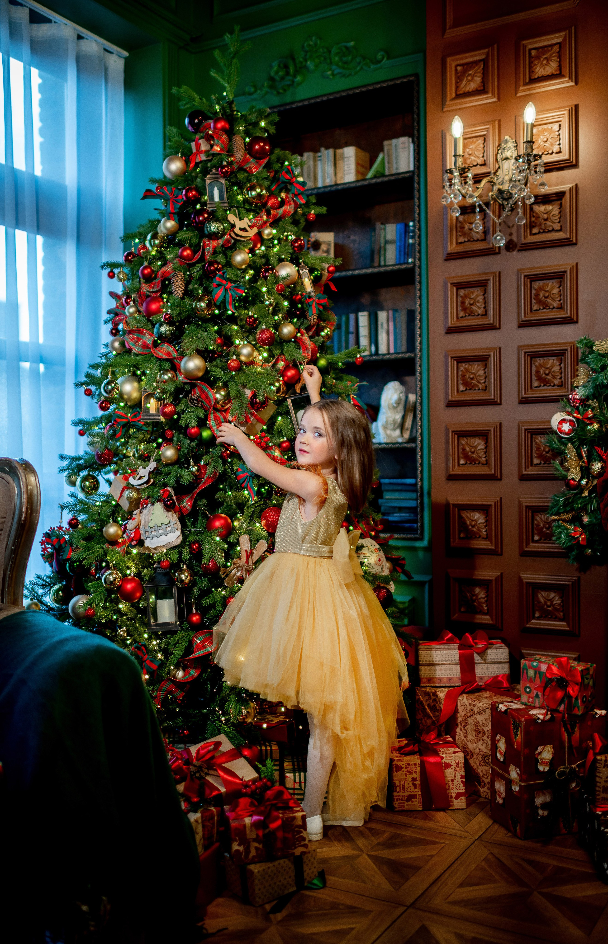 Новогодняя фотосессия в Leona Stage. Портретный, семейный и свадебный фотограф в Санкт-Петербурге и в Пушкине Ширяев Денис