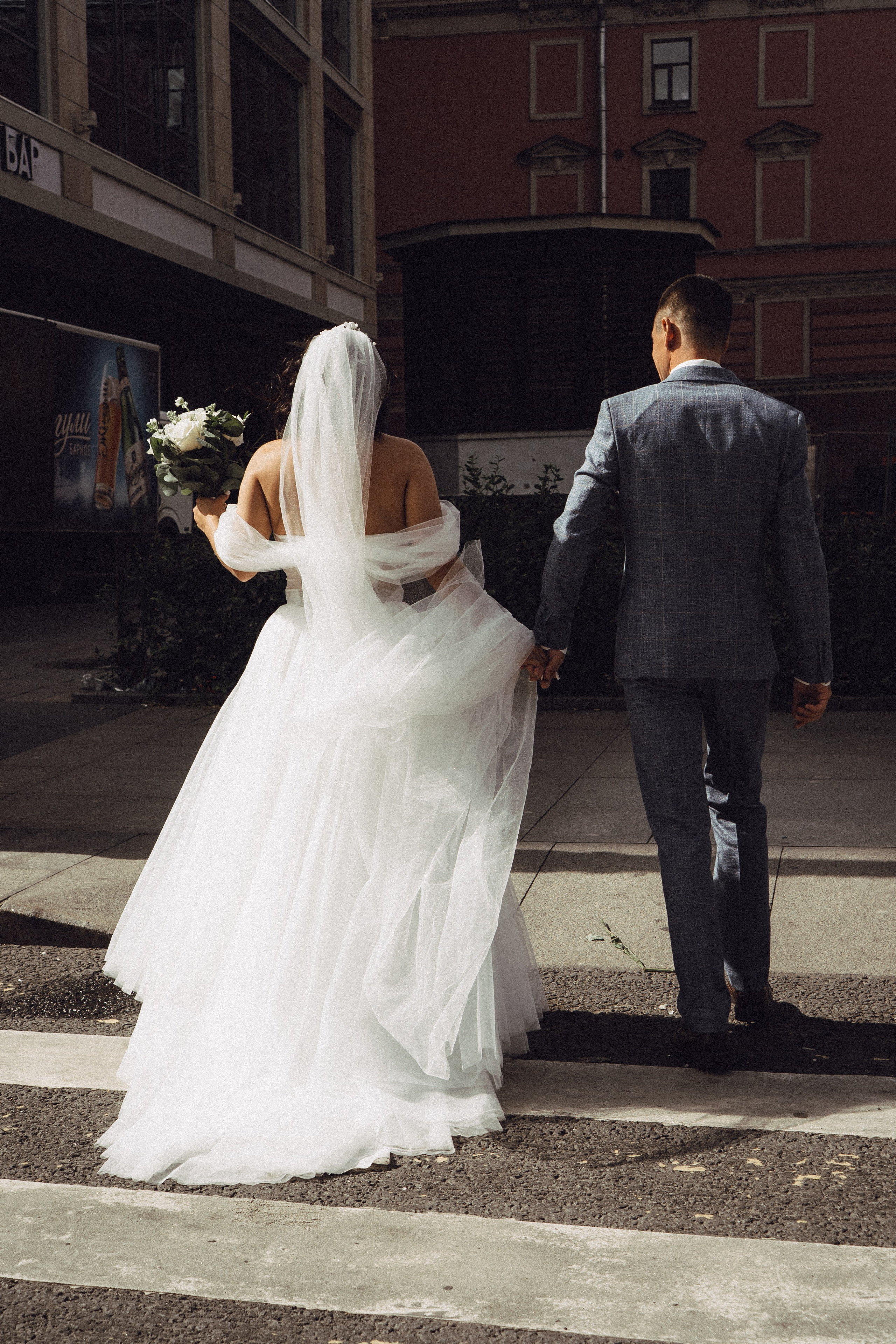 СВАДЕБНАЯ ПРОГУЛКА РЕСТОРАН МЫ ЖЕ НА ТЫ И ФОТОСЕССИИЯ С АВТОМОБИЛЕМ. Профессиональный фотограф, Санкт-Петербург — Виктория Богомолова